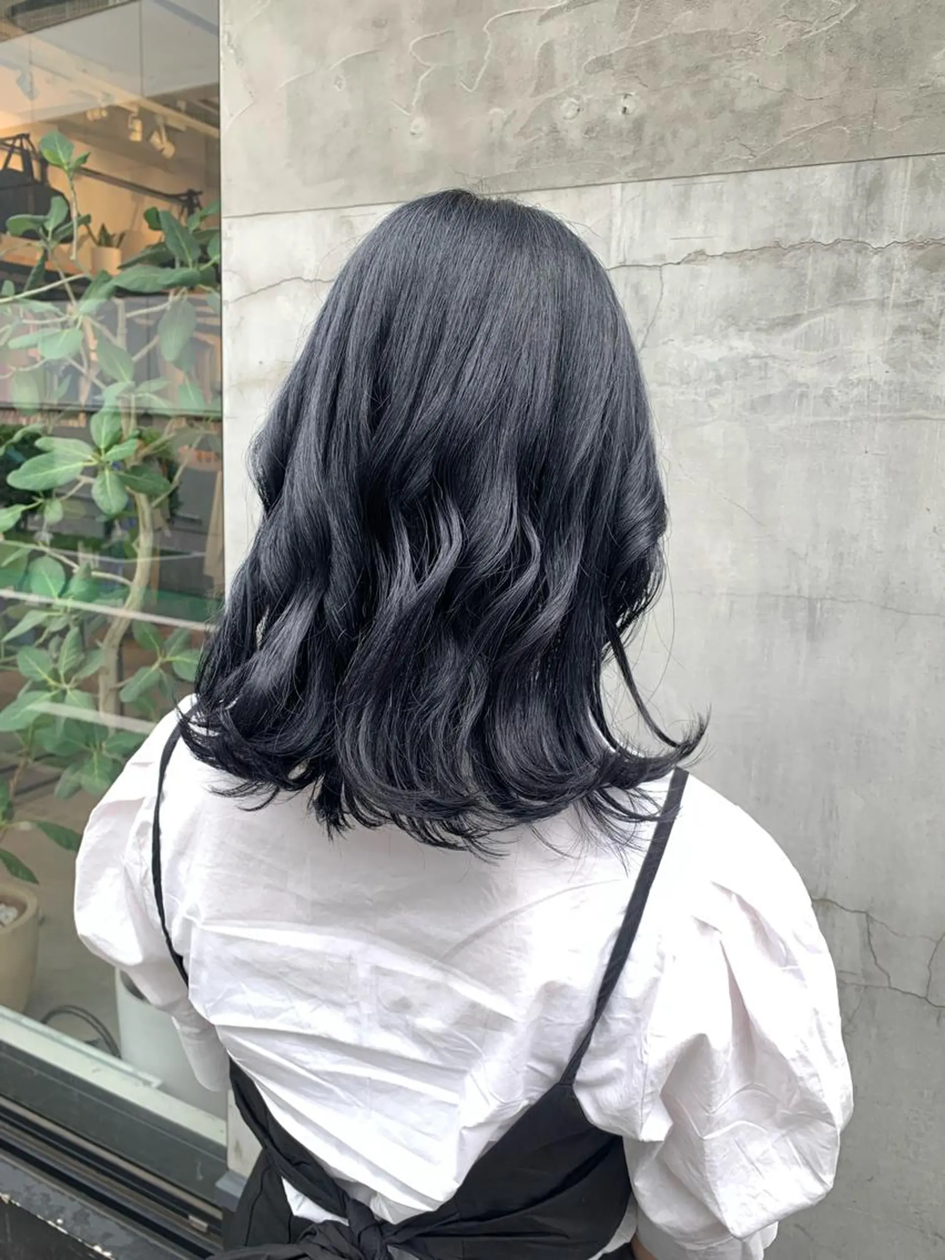 ミディアム カラー ヘアアレンジ ブリーチ ヘアカラー トリートメント yuka .のヘアスタイル
