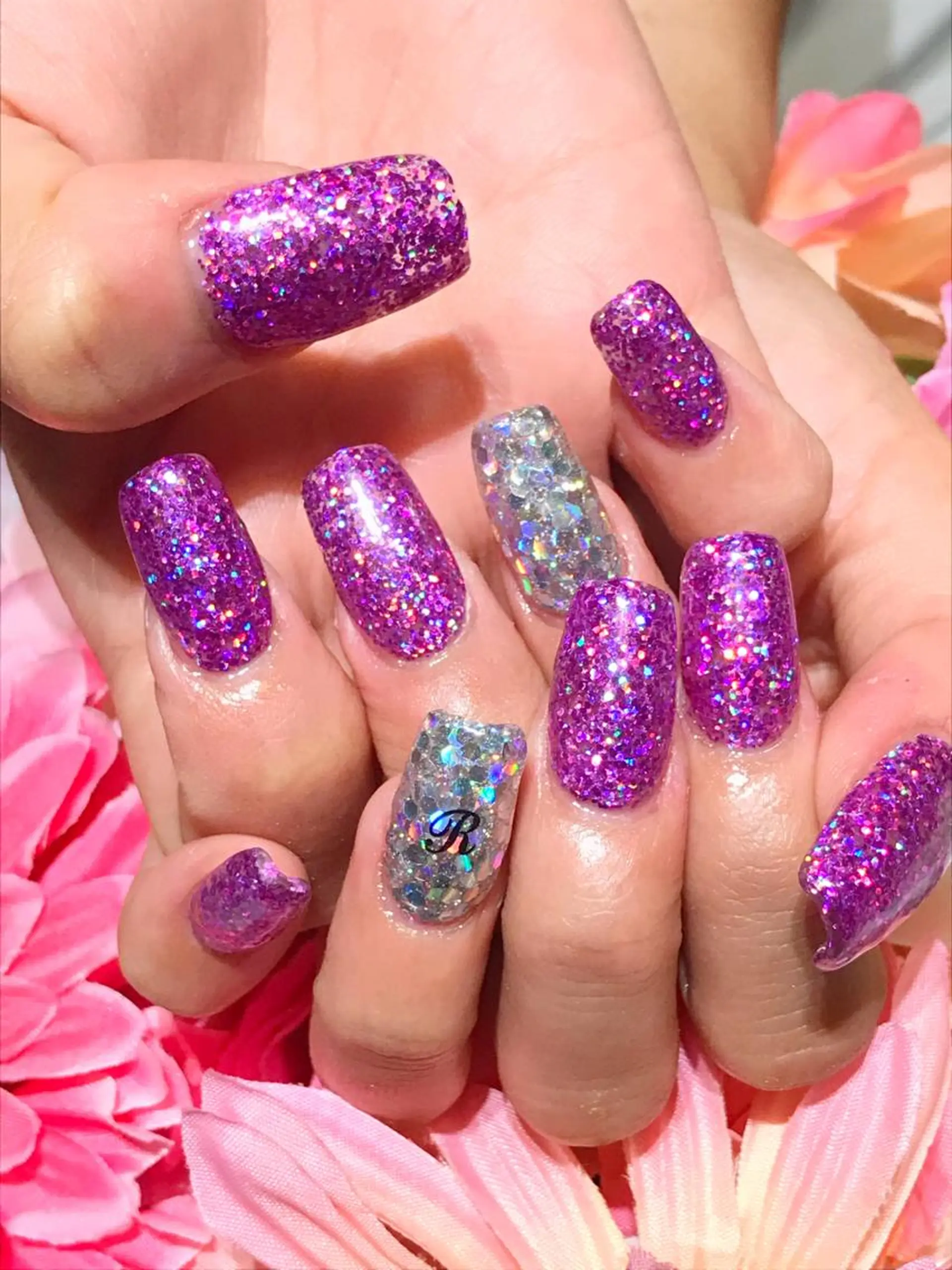 ネイル ジェルネイル ラメ(グリッター) スカルプネイル YUN 💅のネイルデザイン