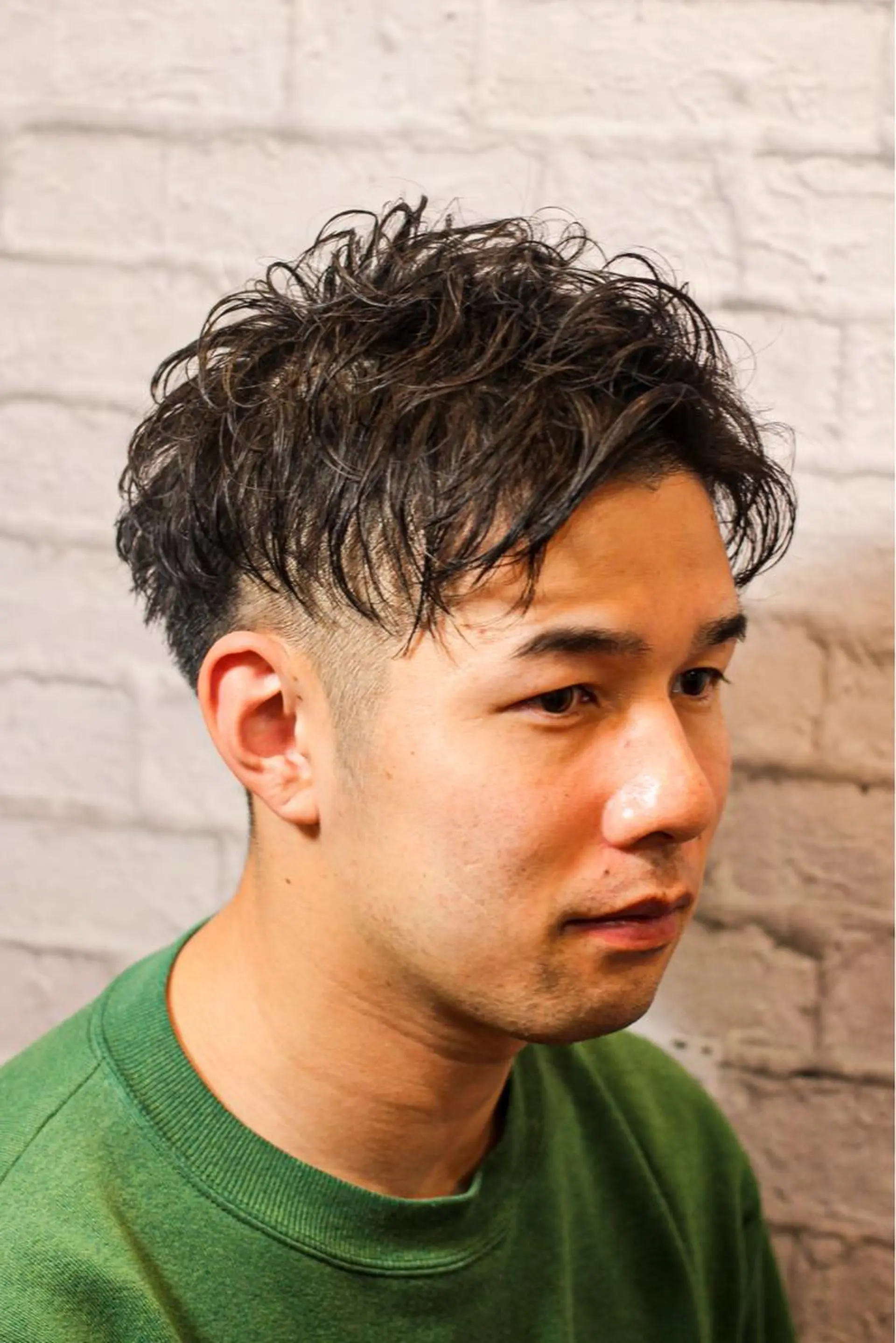 ショート パーマ メンズ メンズパーマ メンズカット 佐藤優菜のヘアスタイル