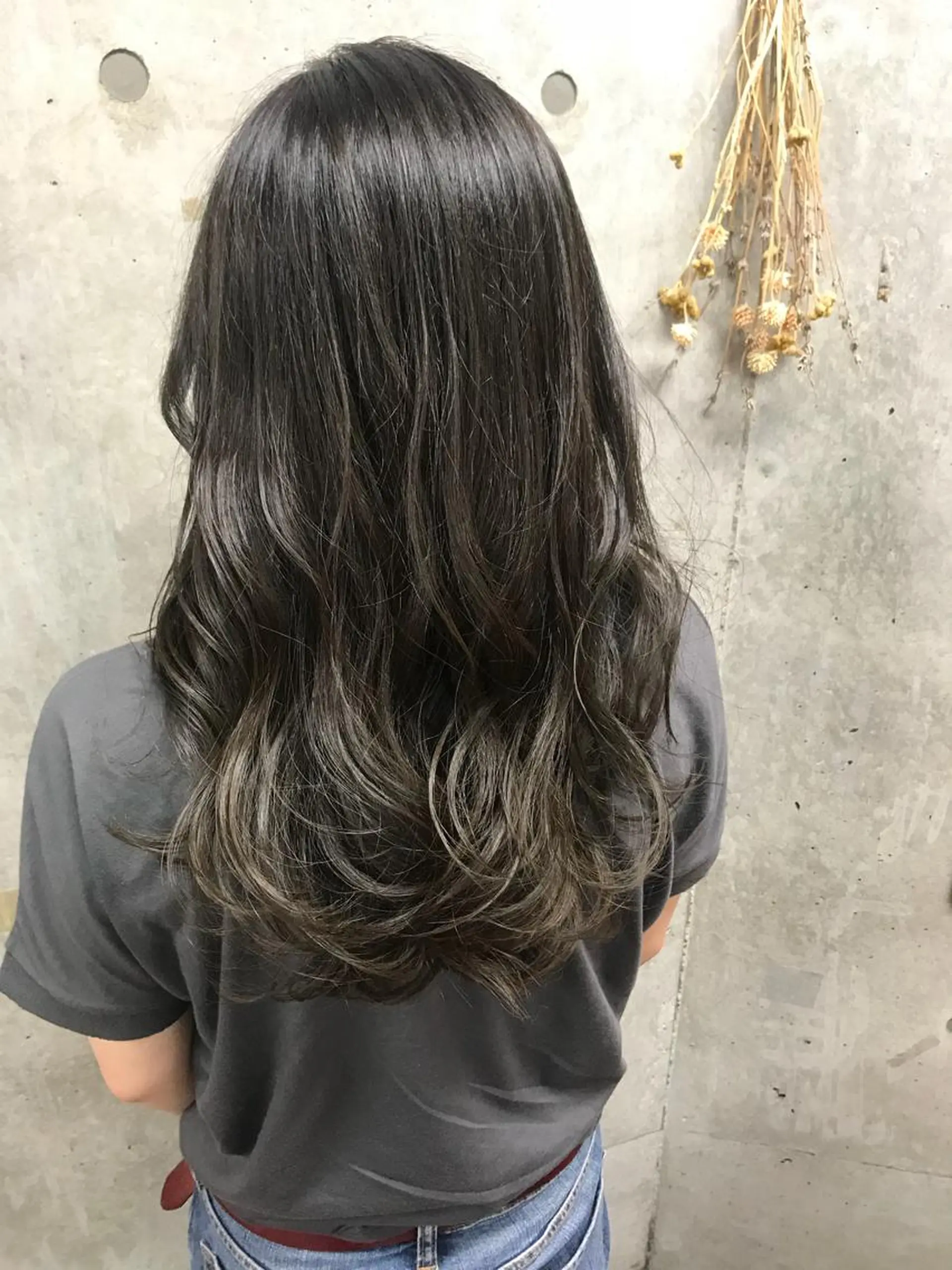 セミロング カラー アッシュ 透明感カラー イルミナカラー Satsuki ✂︎♡のヘアスタイル