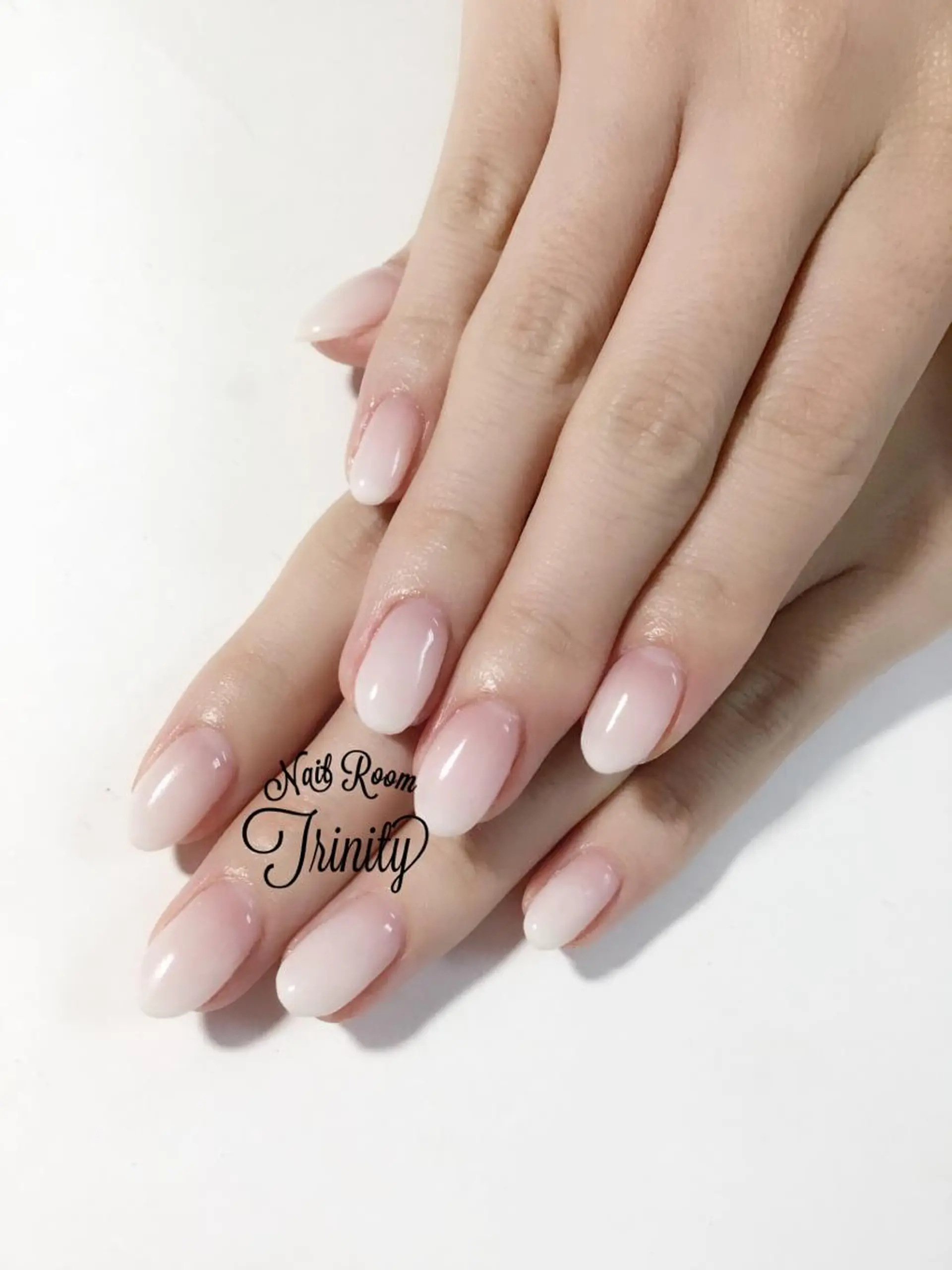 ネイル Trinity staffのネイルデザイン