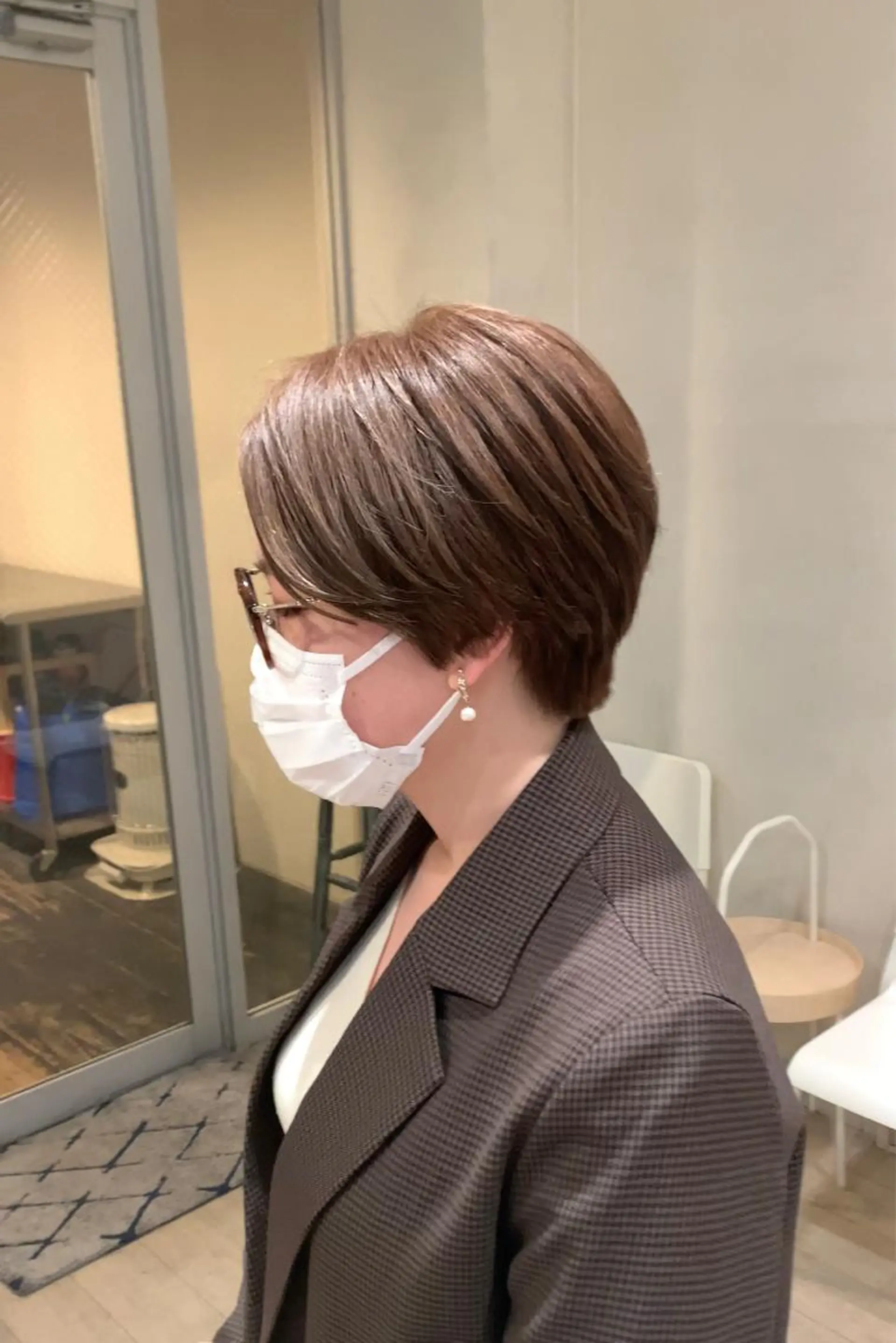 ショート カラー ベージュカラー ハイライトカラー ホワイトベージュ ハイライト ショートヘア メンズ指名多数!! SiLO 田島のヘアスタイル