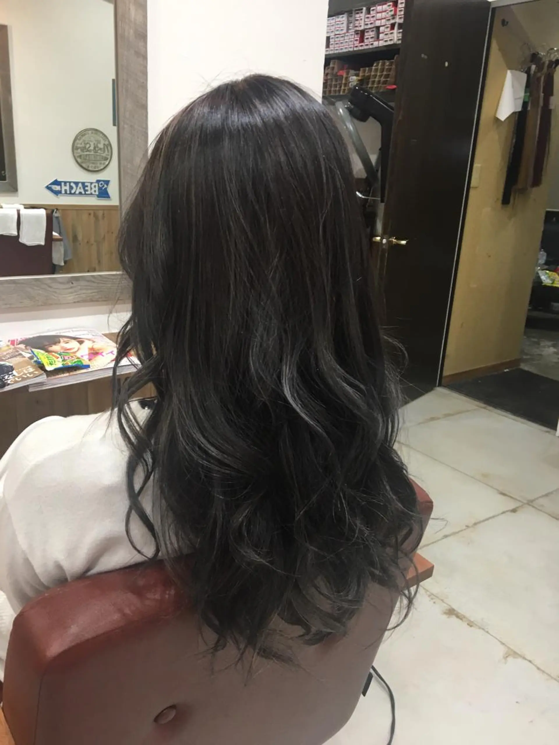ロング カラー アッシュ アッシュグレー ハイライトカラー ハイライト 🦋Oasis RINA 🦋のヘアスタイル
