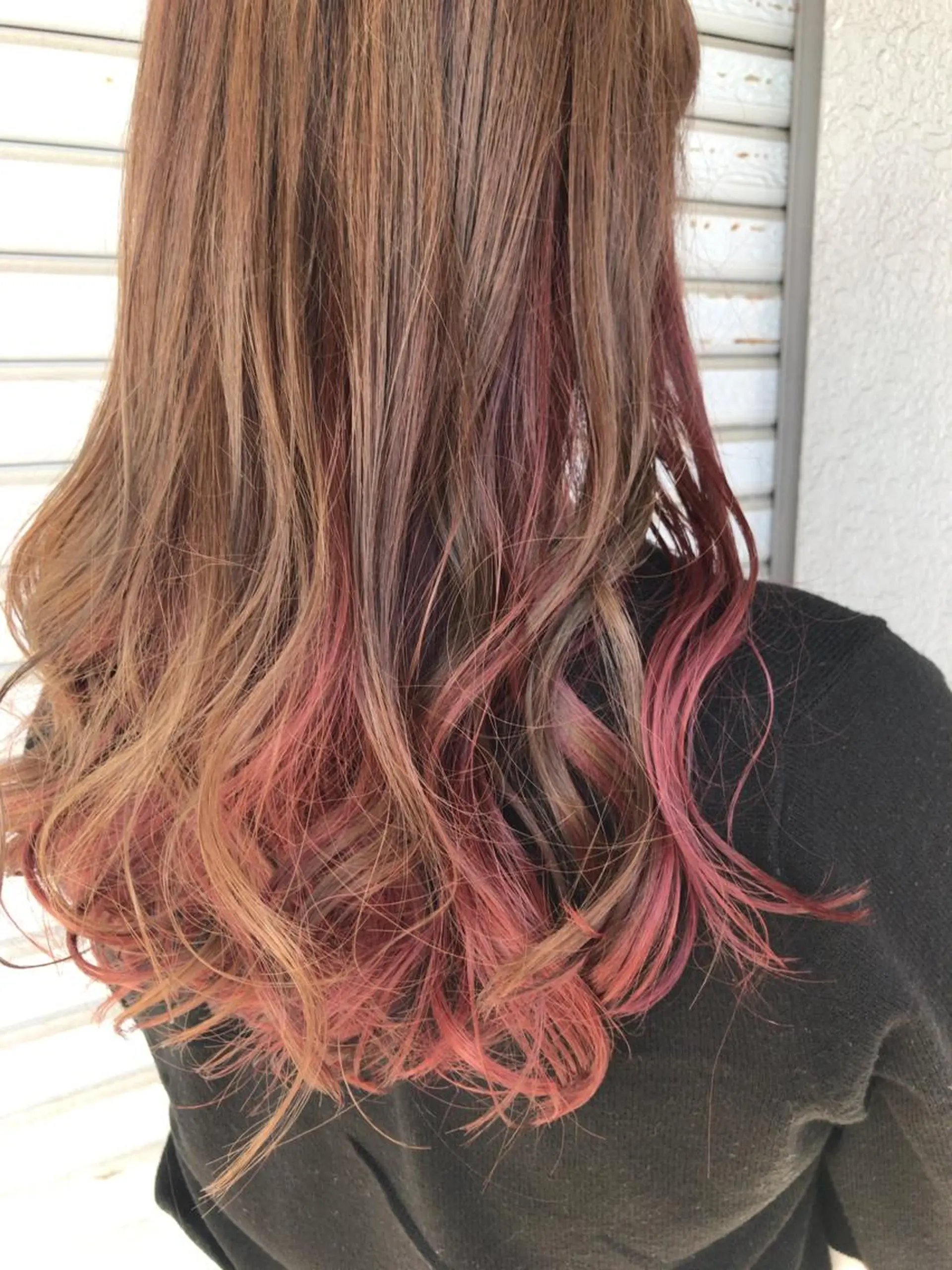 セミロング カラー レイヤーカット匠 イソザキノリユキのヘアスタイル