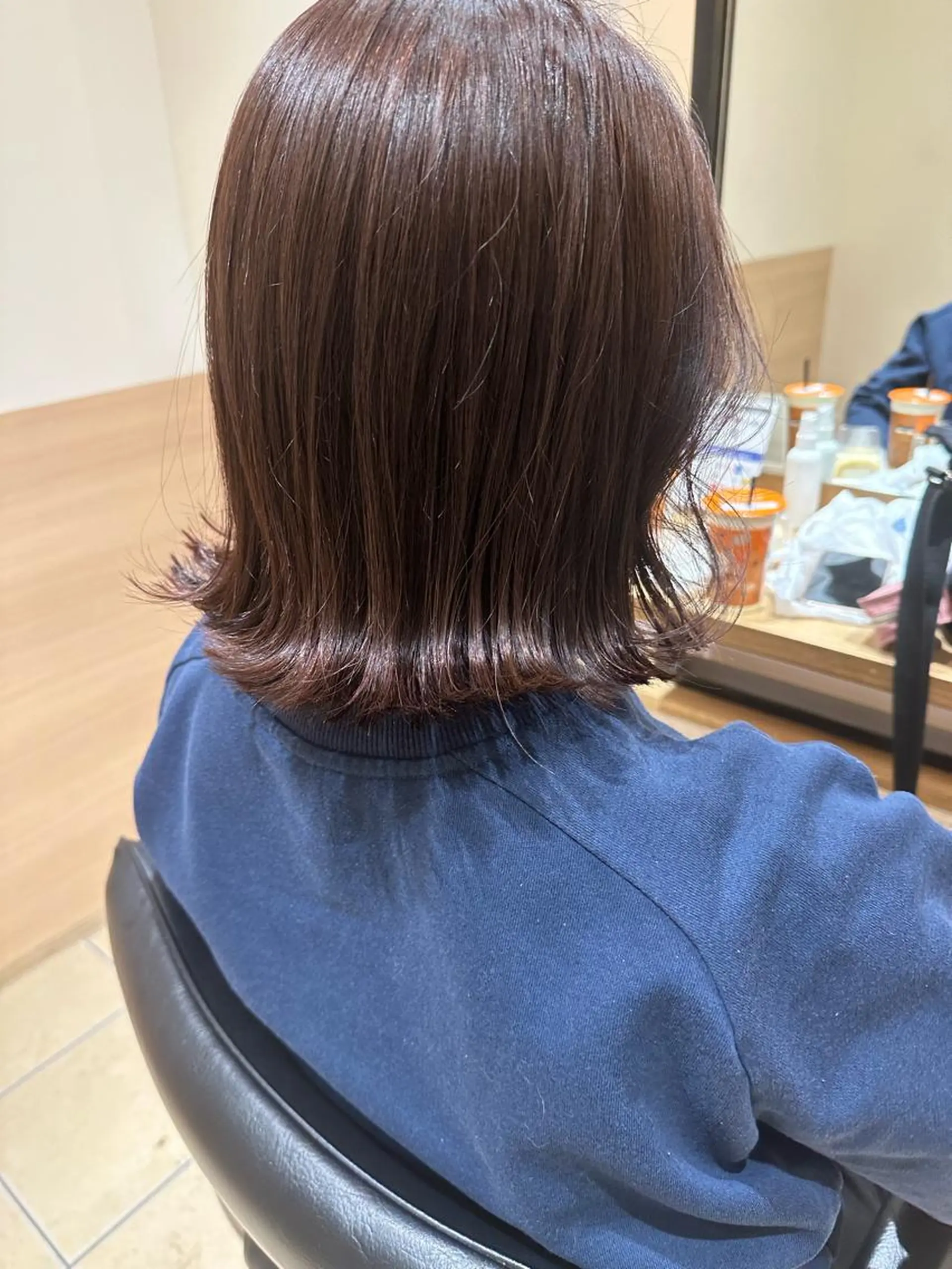 ショート カラー ブラウンカラー ケアカラー カシス ピンクカラー ピンクブラウン カット 天野 瑠真のヘアスタイル