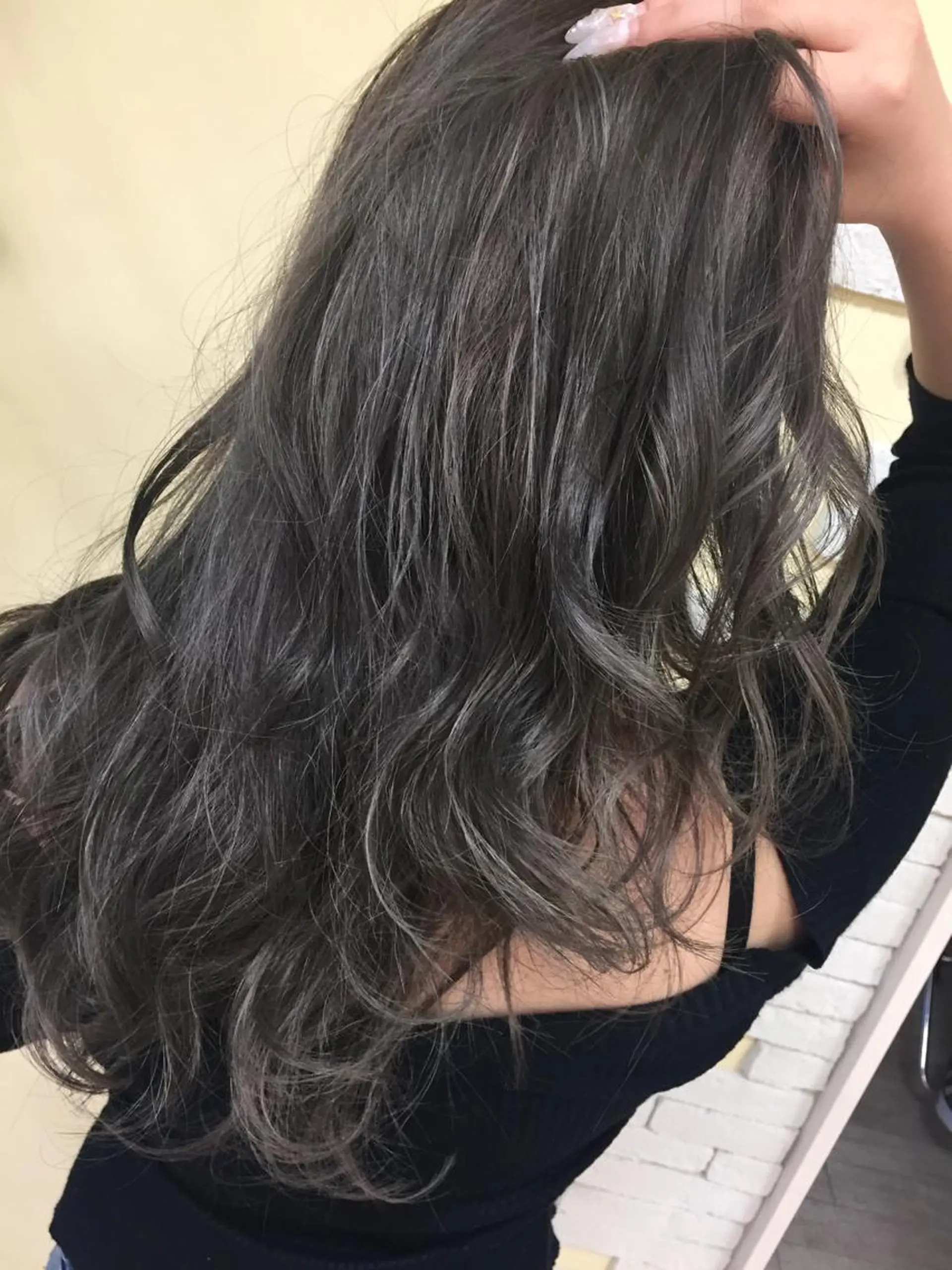 ロング カラー グレージュ ハイライトカラー ハイライト 🌟イメチェン美容師 🌟清水 大輝のヘアスタイル