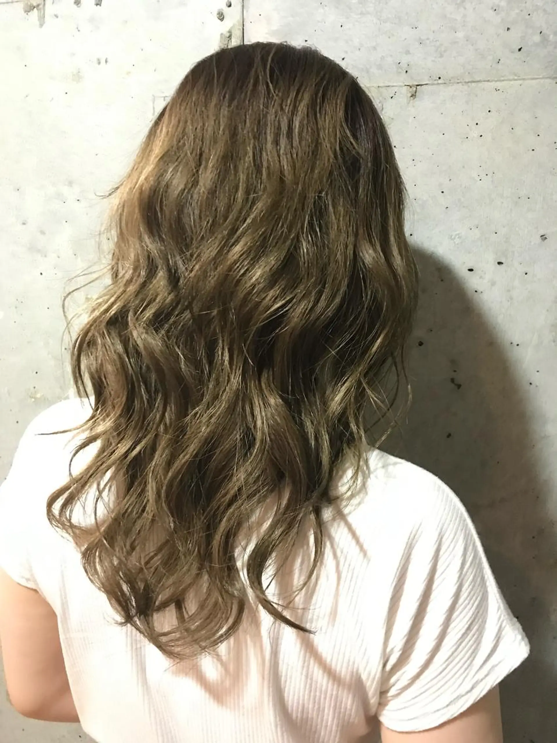 セミロング カラー シールエクステ 🪽CHIAKIのヘアスタイル