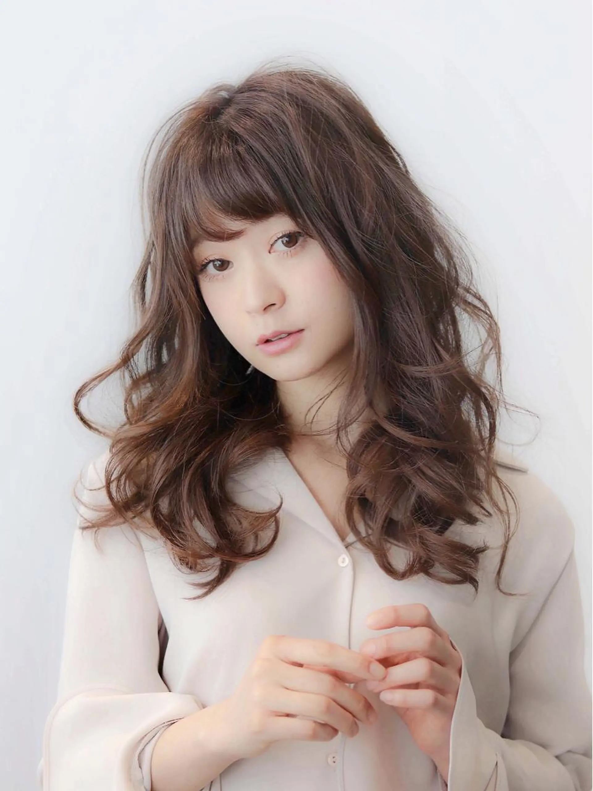 ロング カラー バレイヤージュ 黒髪 グラデーションカラー グレージュ ハイライトカラー カット ヘアカラー トリートメント 髪質改善🌈縮毛矯正 荻原　達矢のヘアスタイル