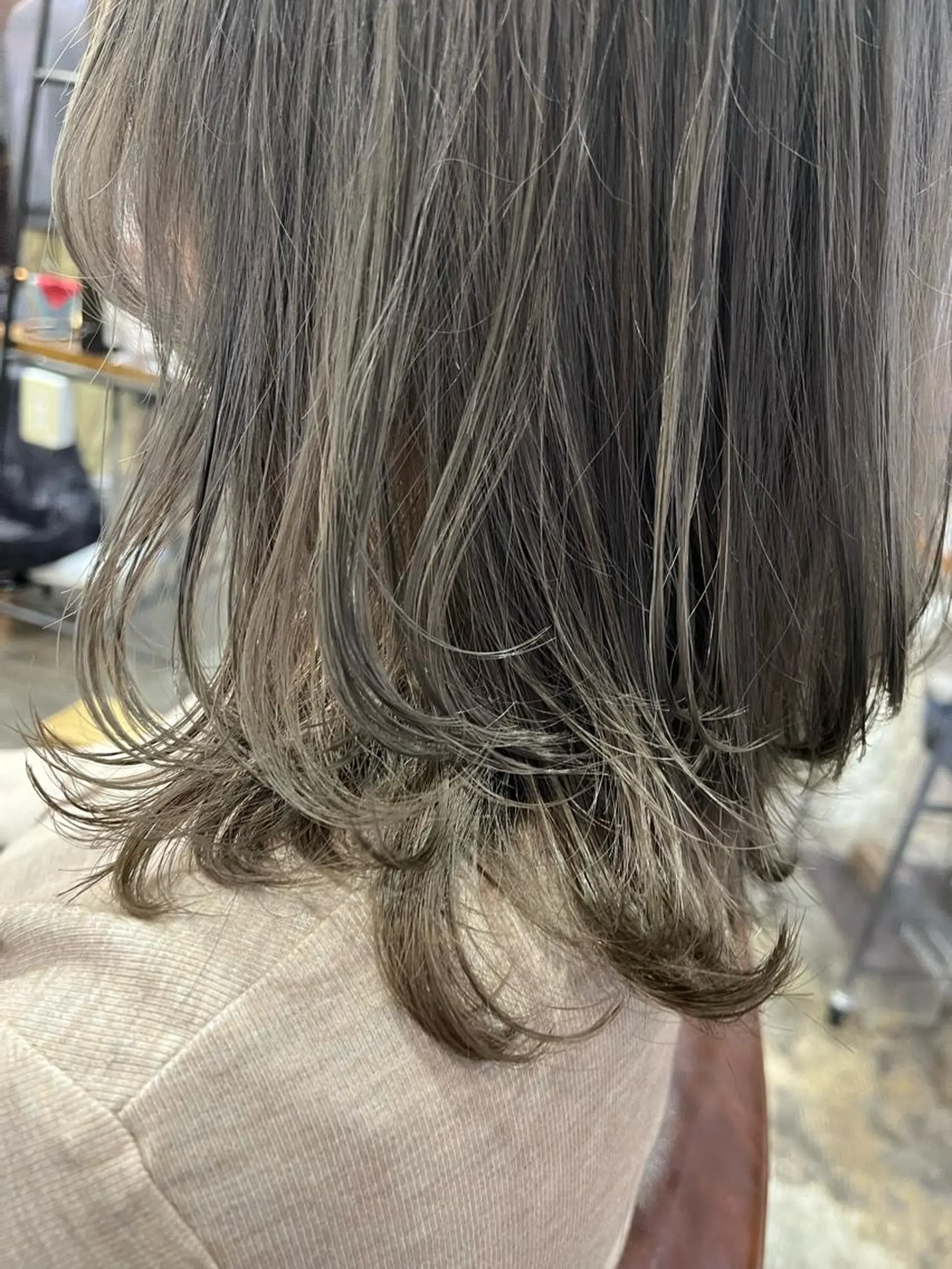 セミロング カラー ヘアカラー トリートメント ハイトーンカラー🩵 耳ツボジュエリー👂のその他イメージ