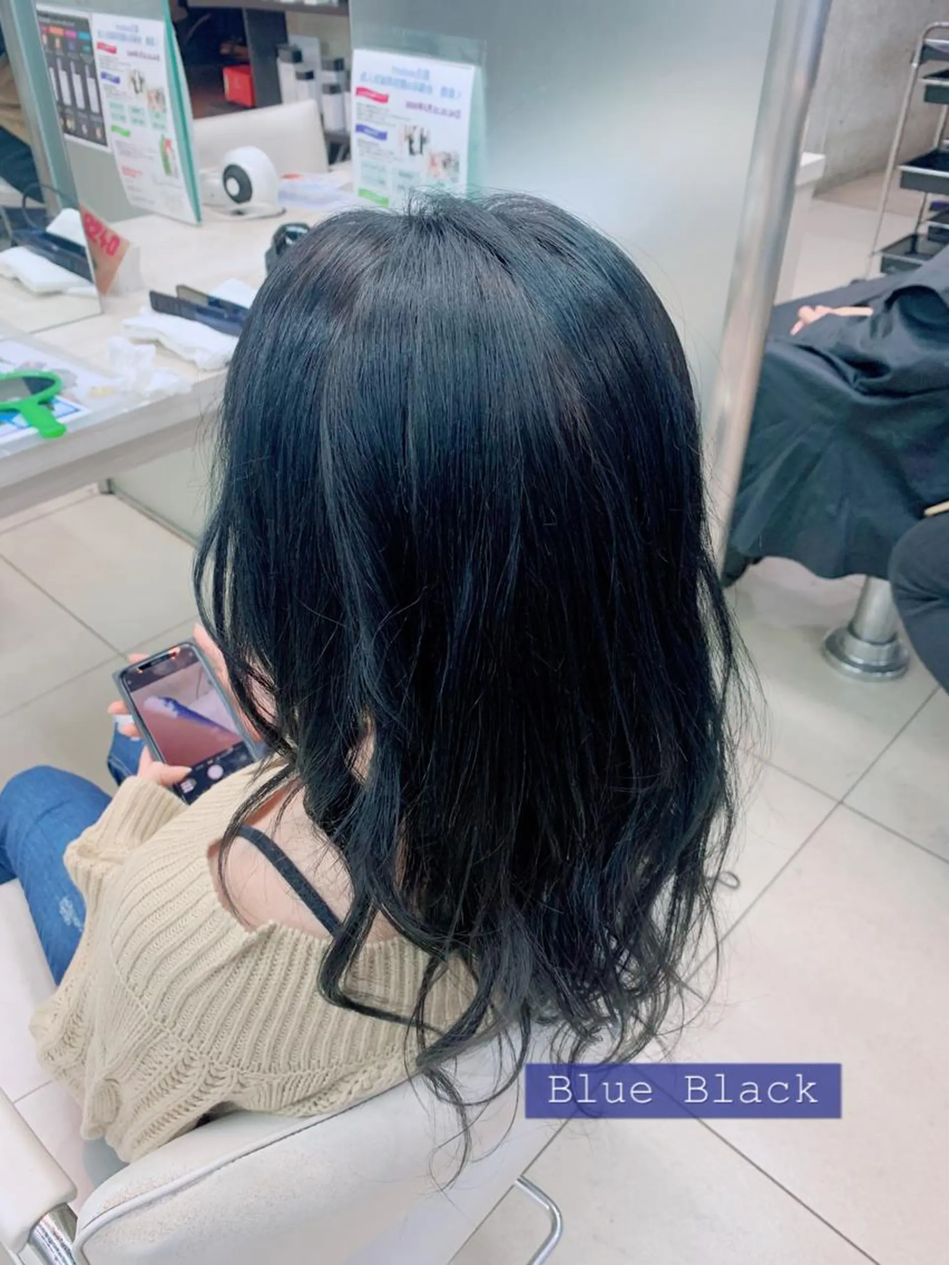 ロング カラー 黒髪 ブルーカラー ブルーブラック 透明感カラー ヘアカラー ✂︎レディース のメンズカット屋さんのヘアスタイル