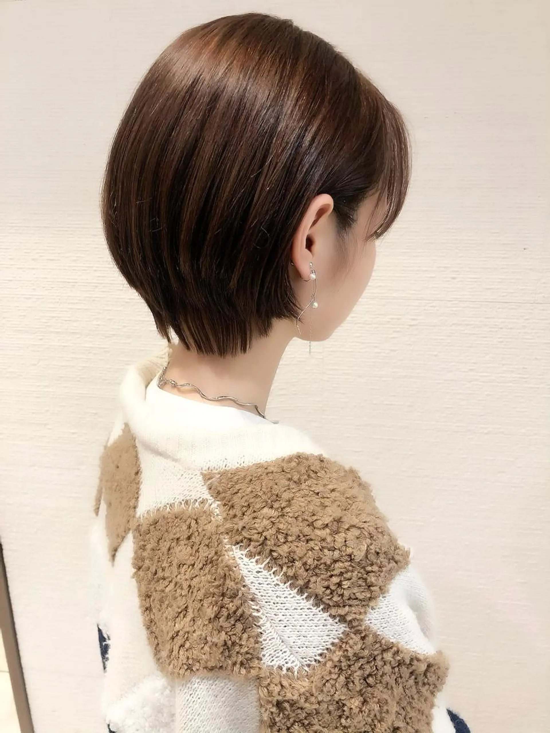 ショート 三鷹で1番ショート ボブをカットする新谷のヘアスタイル