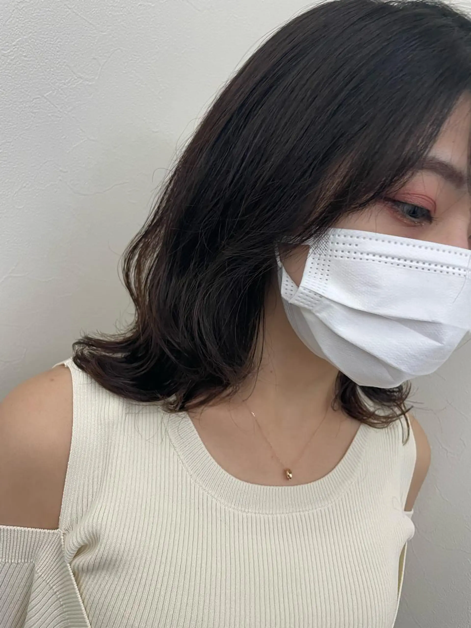 ミディアム パーマ CURE 朱梨のネイルデザイン