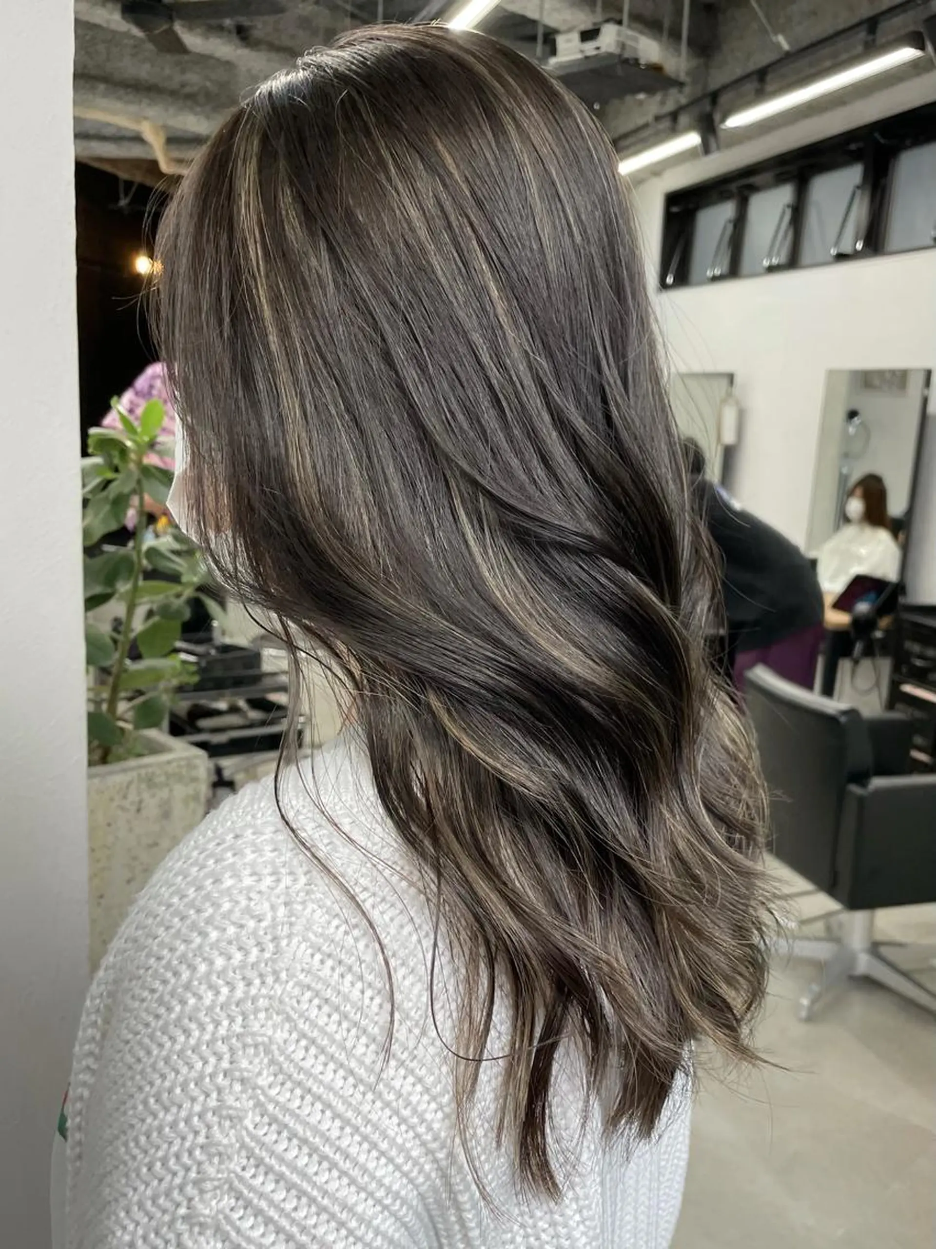 セミロング カラー 北間 寛哉のヘアスタイル