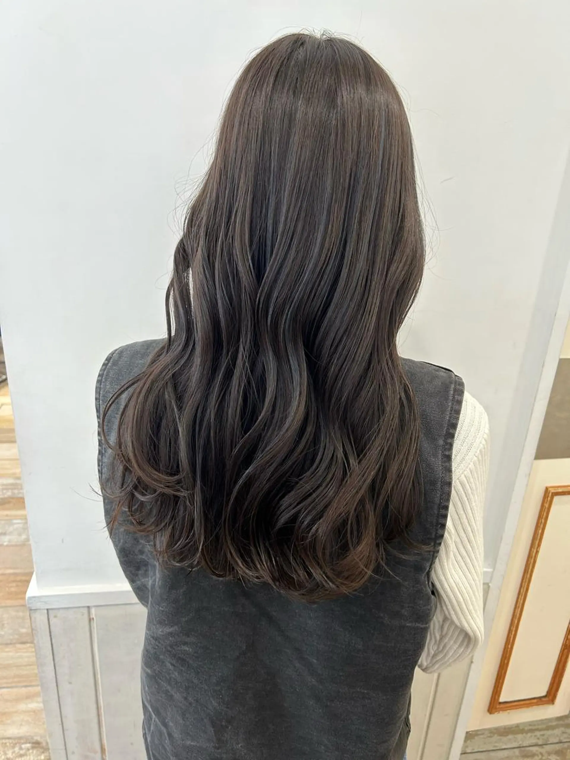 セミロング カラー カット ヘアカラー トリートメント ぱつっとボブ/ 小野あかねのヘアスタイル