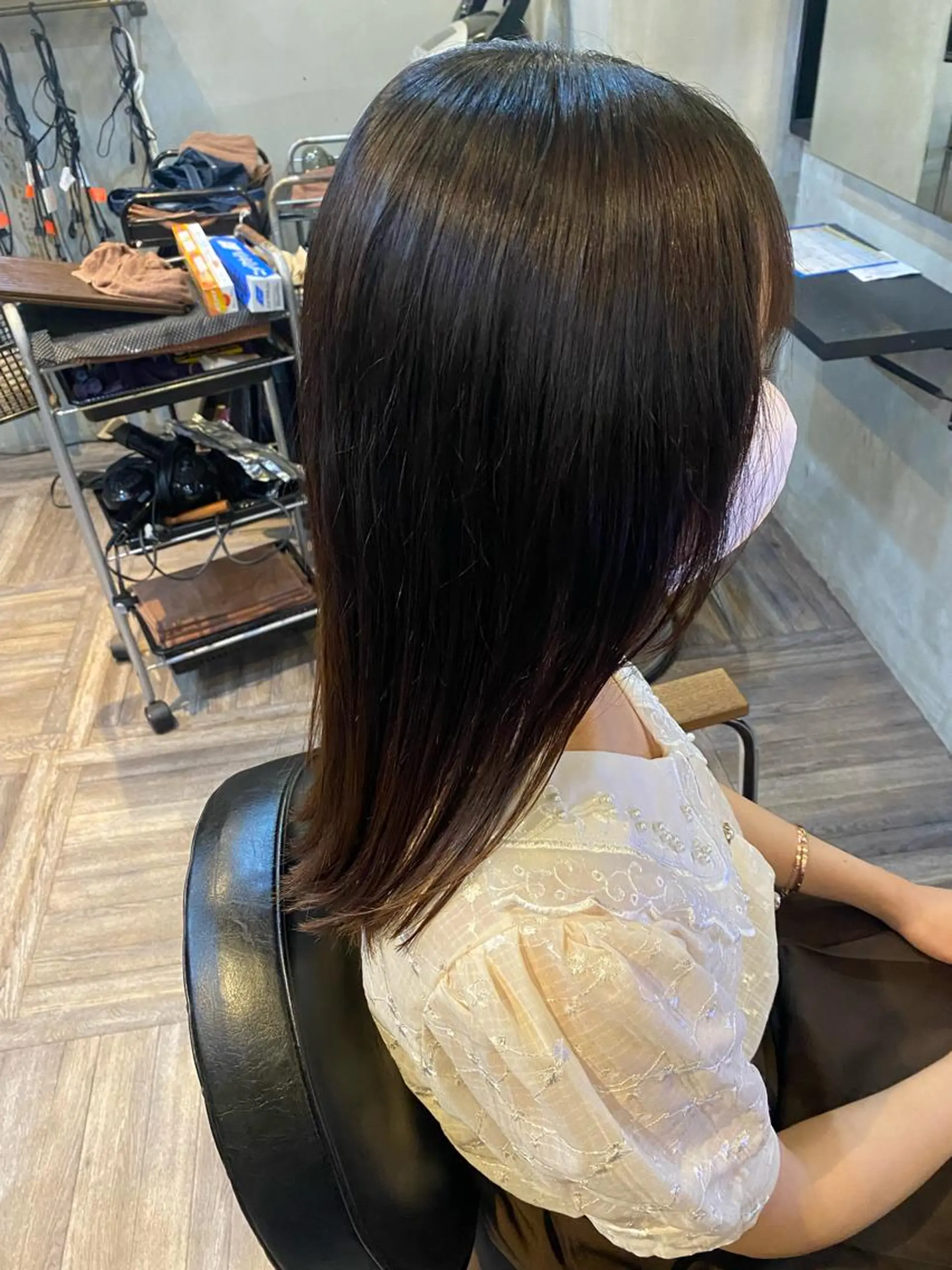 セミロング パーマ 縮毛矯正 宍倉 輝信のヘアスタイル