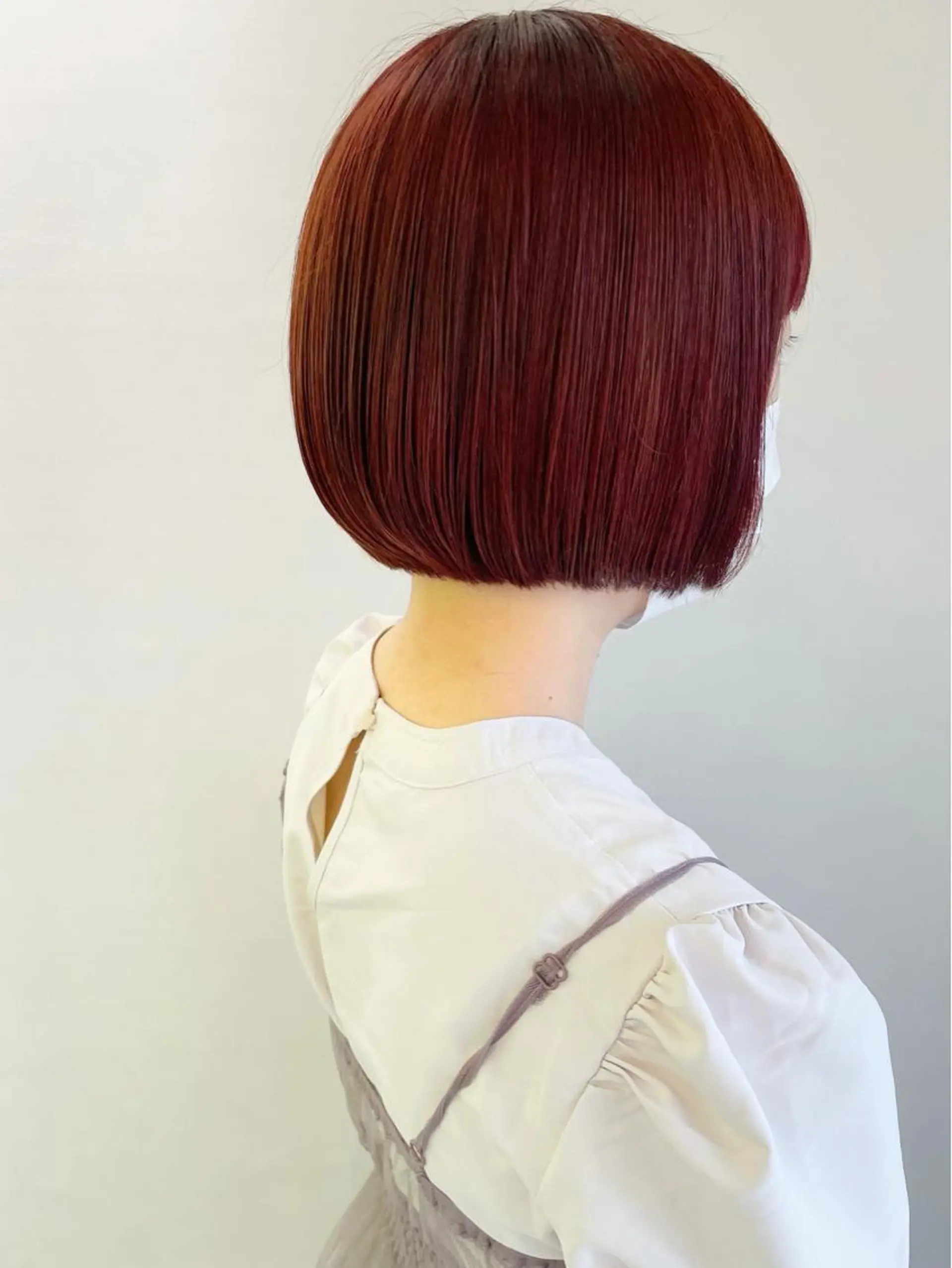 ショート カラー レッドカラー ボブ カット ヘアカラー トリートメント 齋藤 咲のヘアスタイル