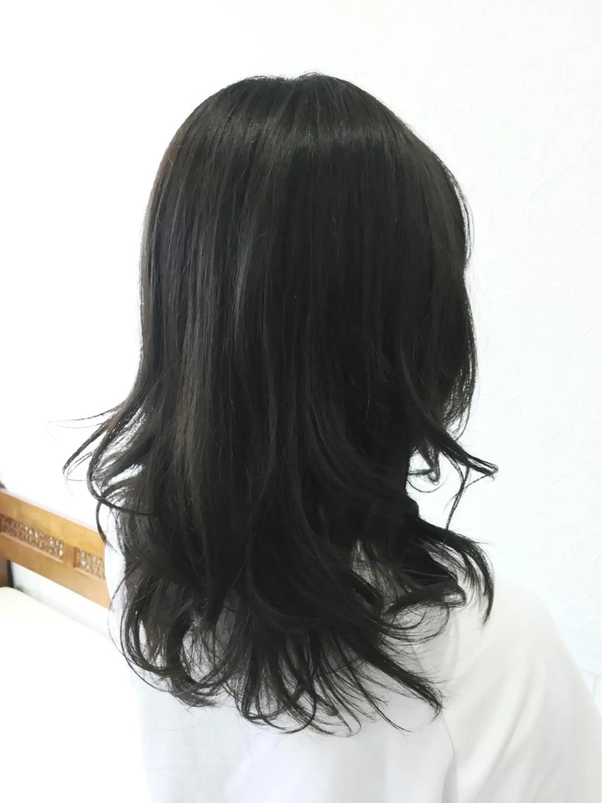 セミロング カラー 黒髪 ブルーカラー ブルーブラック Rise Heart 中村 裕介のヘアスタイル