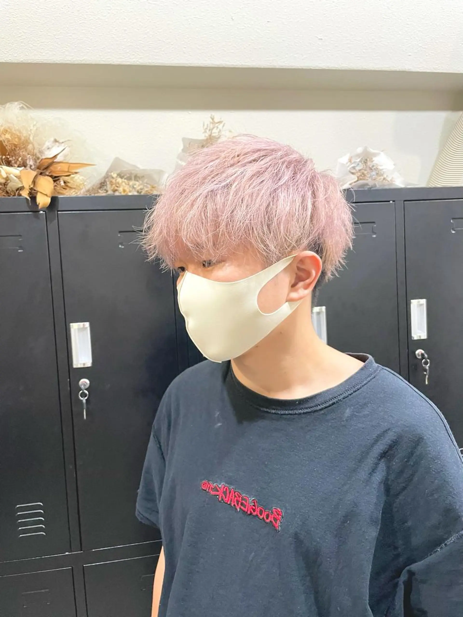 ミディアム カラー パーマ ヘアアレンジ メンズ キッズ ネイル マツエク・マツパ メンズバレイヤージュ メンズブリーチ メンズハイライト メンズインナーカラー メンズ韓国風 切りっぱなしヘアボブ ミディアムヘアRYOのヘアスタイル