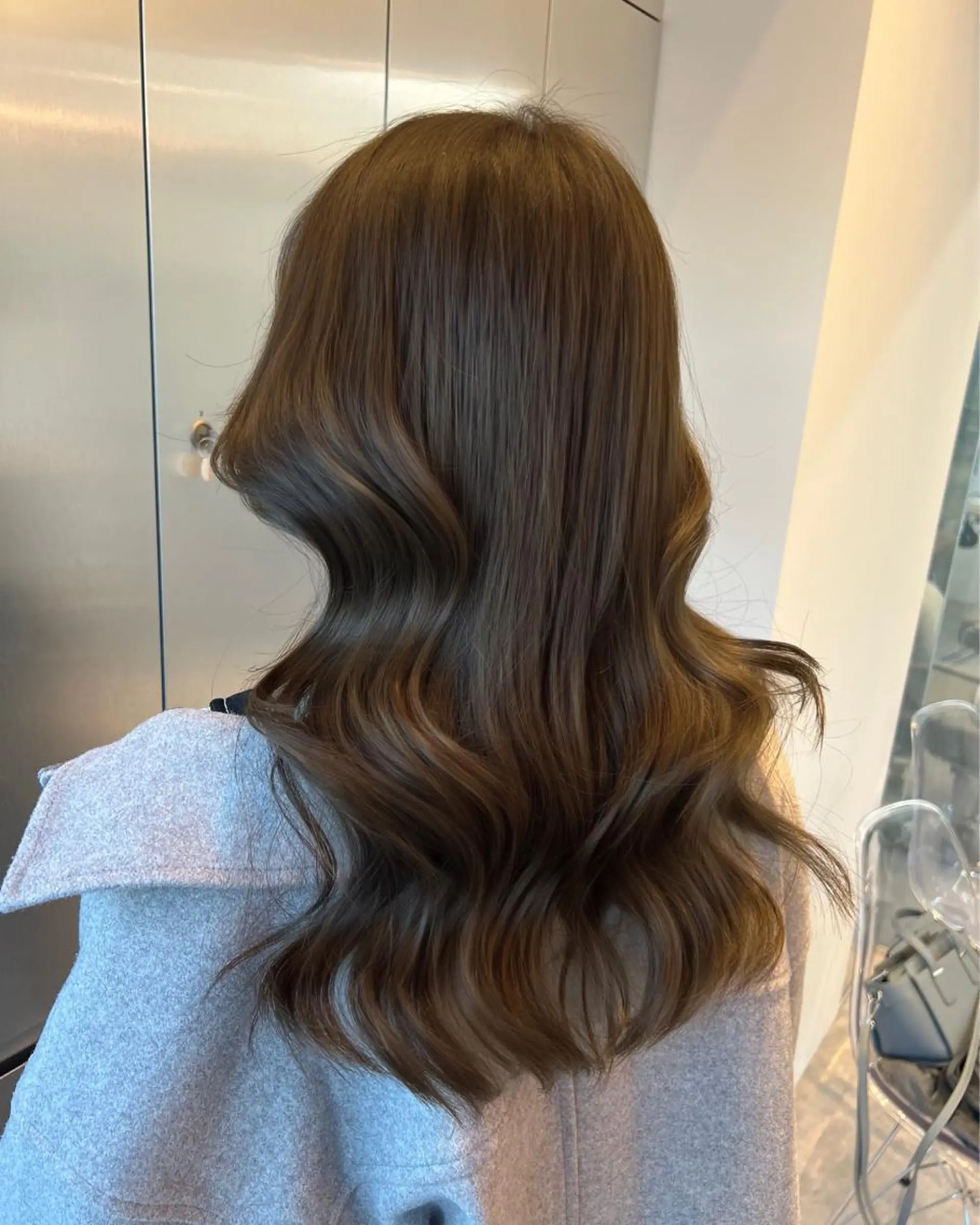 ロング カット ヘアカラー 🫧髪質改善•艶カラ ー特化🫧谷奥甲太のヘアスタイル