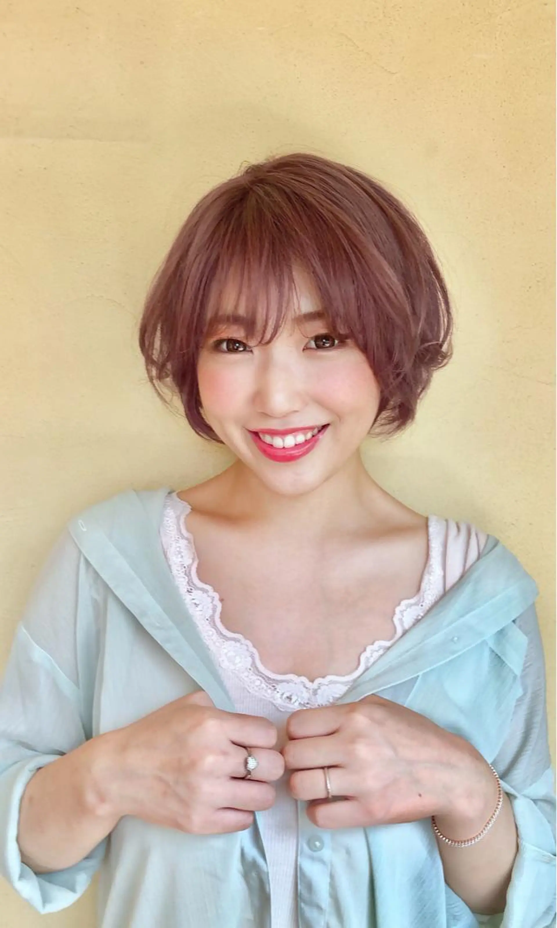 ショート カラー カット ヘアカラー 伊熊 美砂のヘアスタイル