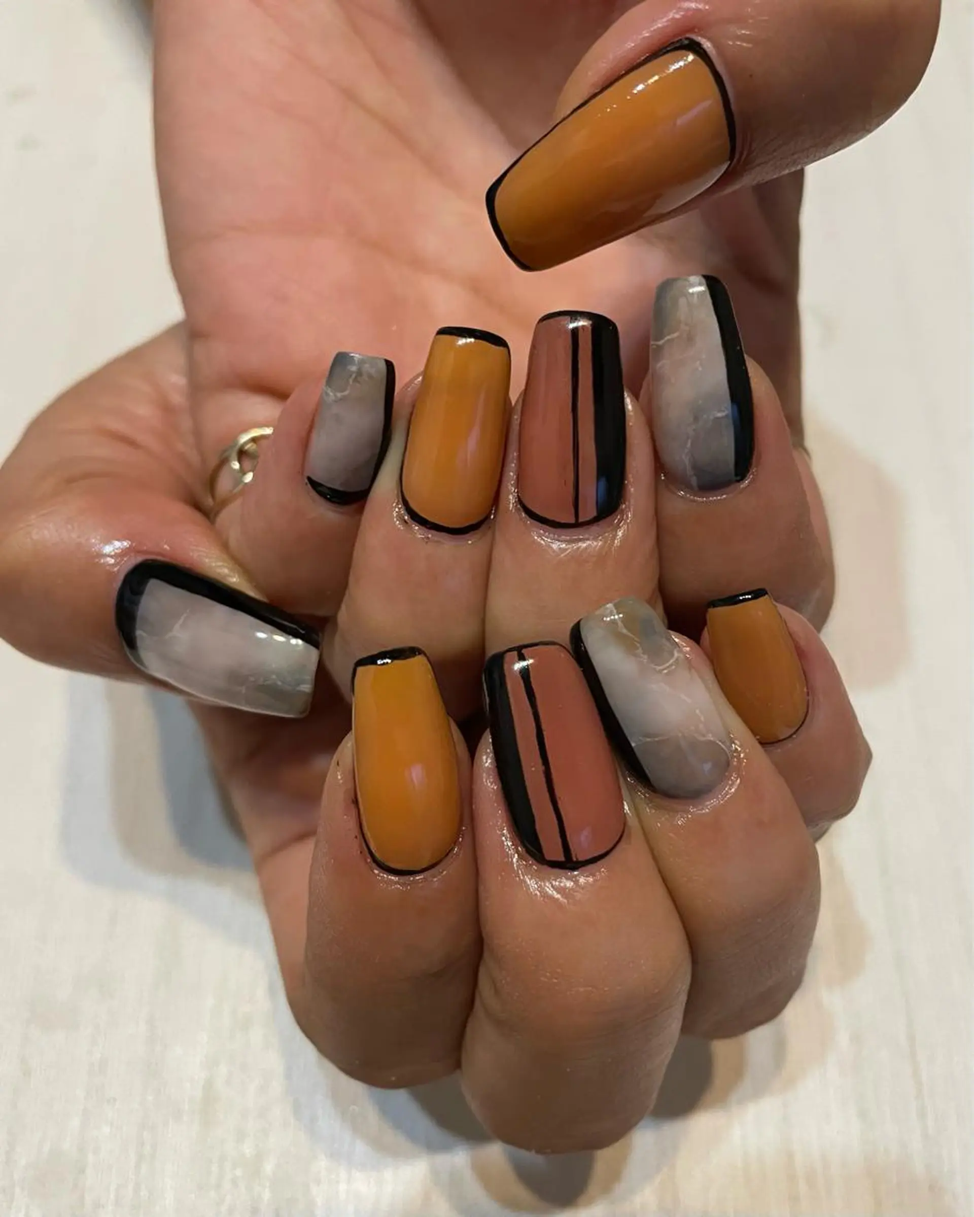 ネイル アートネイル 大理石ネイル(マーブル) spell nailのネイルデザイン