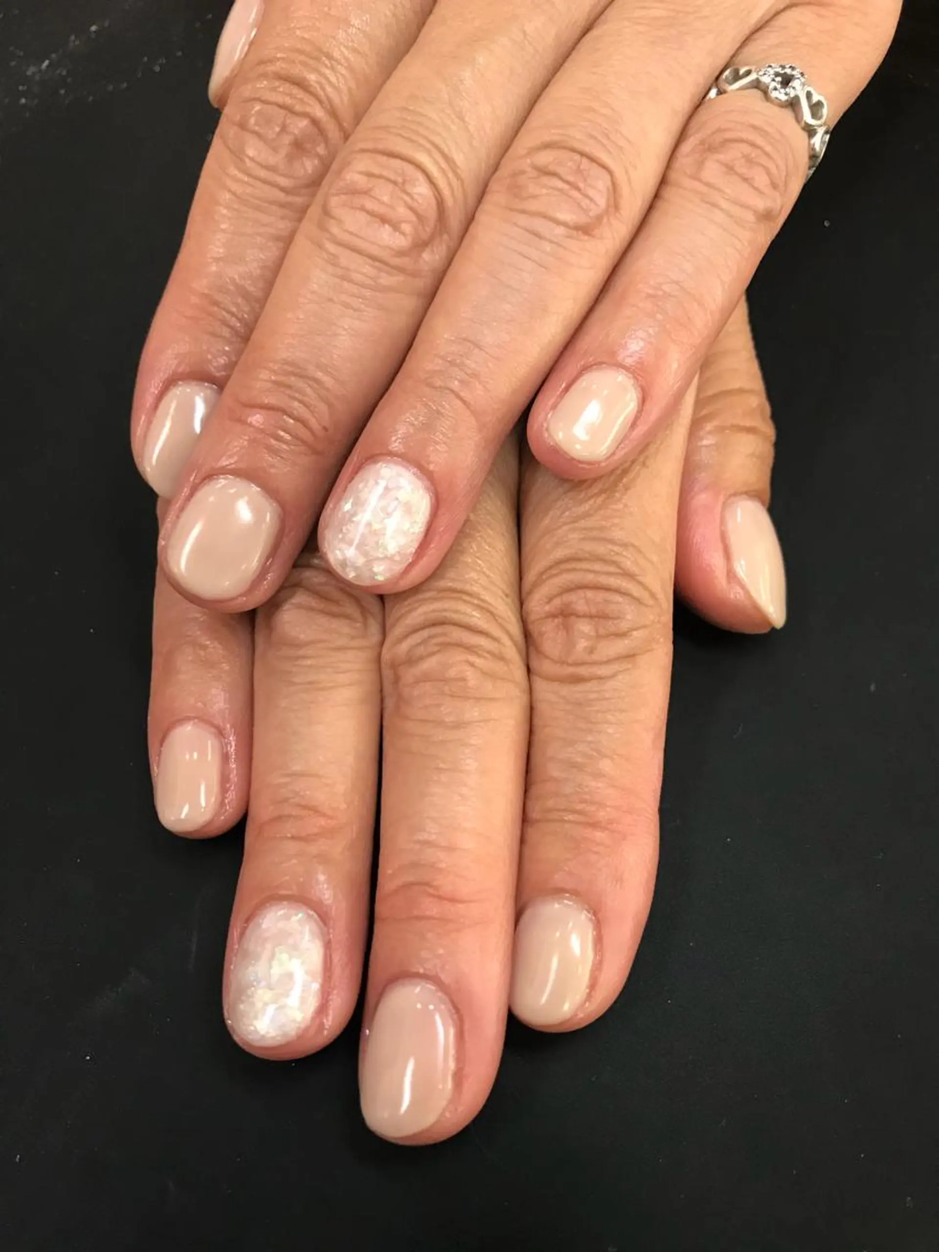 ネイル ハンドネイル みんなの店所属・仲谷 つかさのエステ・リラクイメージ