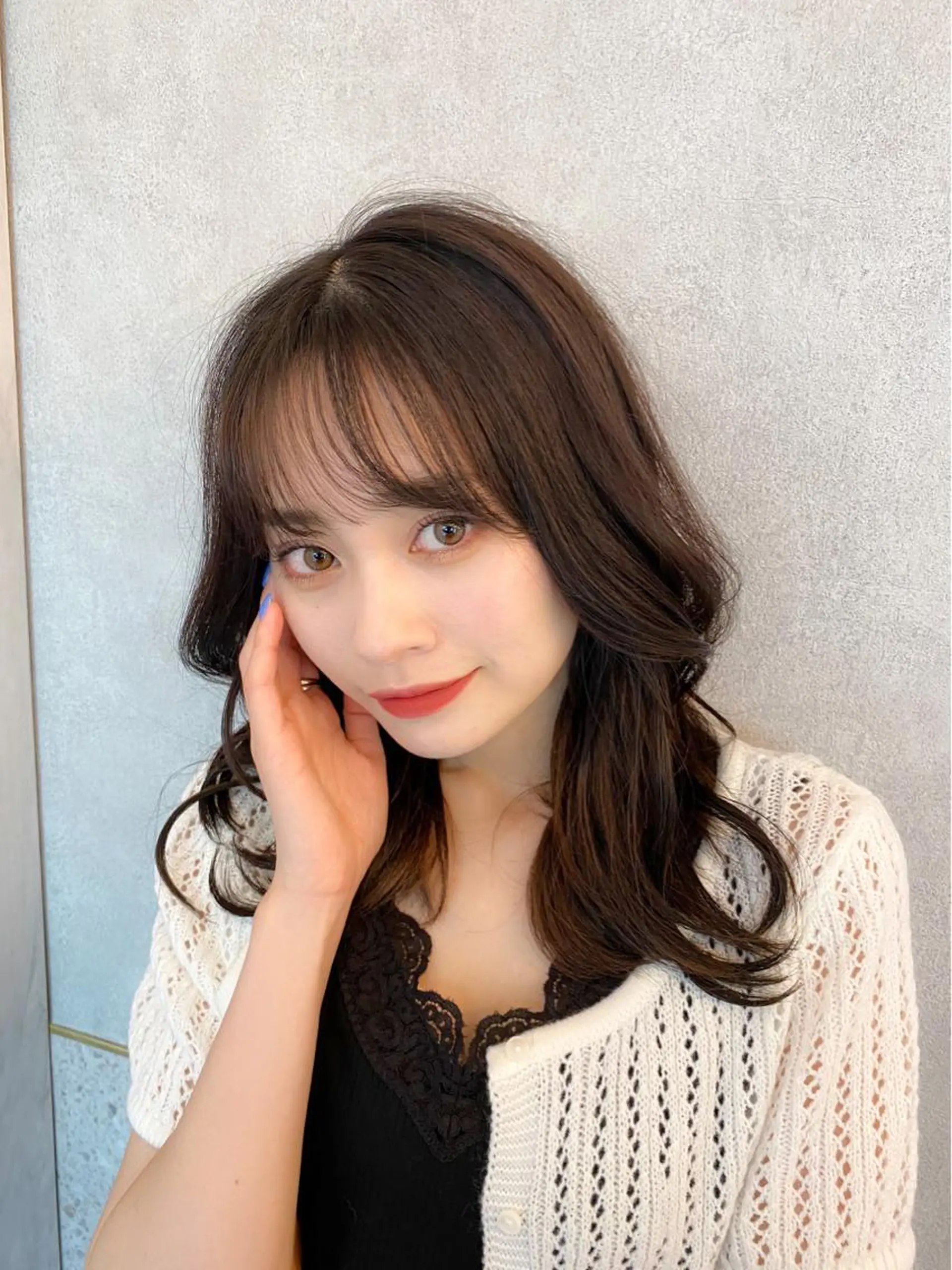 ミディアム カラー シールエクステ ミディアムパーマ ブリーチ ケアブリーチ ダブルカラー 新宿/韓国風レイヤー 髪質改善/渋谷直樹のヘアスタイル