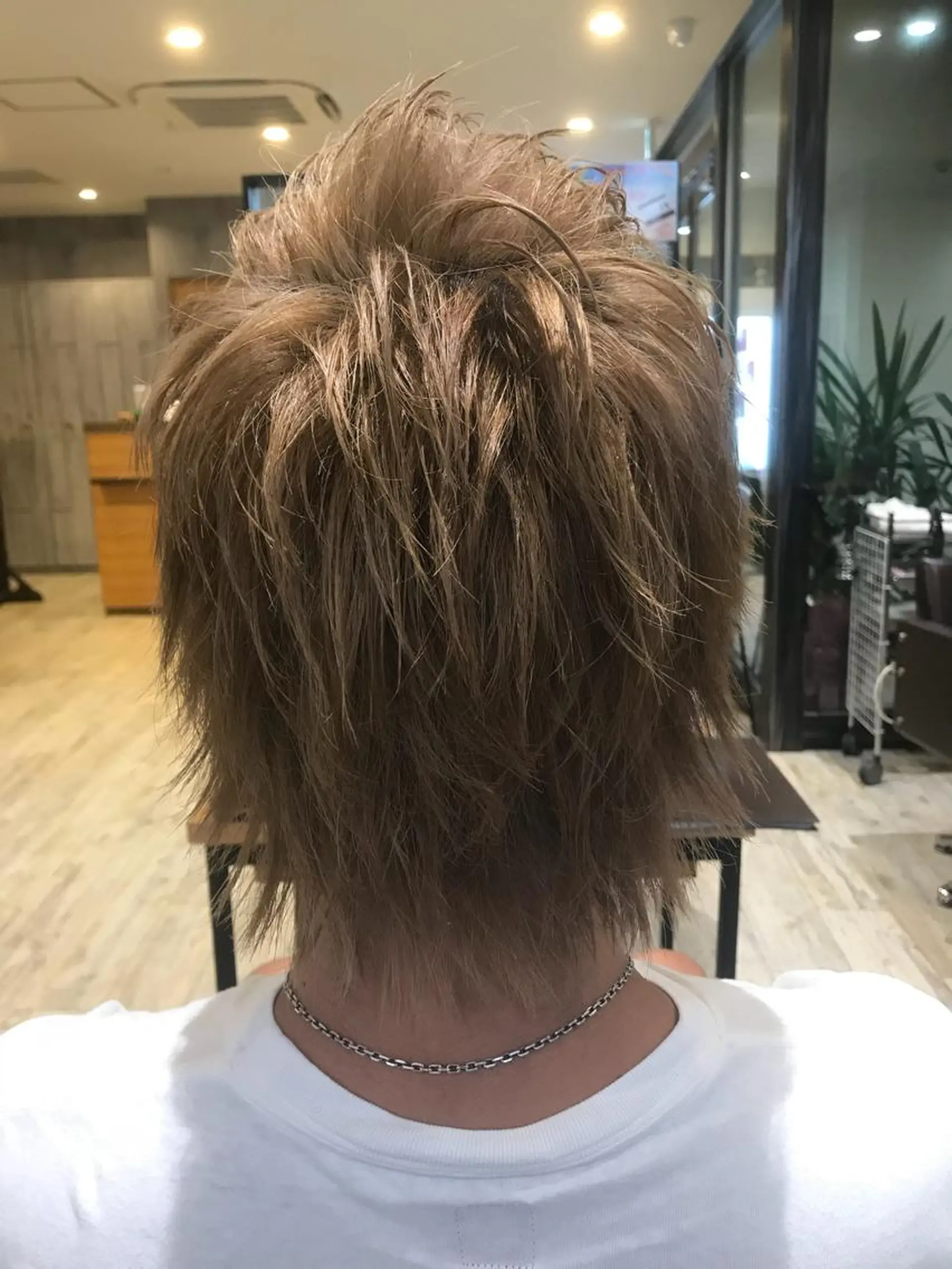 ミディアム カラー パーマ ヘアアレンジ メンズ キッズ ネイル マツエク・マツパ メンズウルフカット ウルフカット カット EnBlesS西宮 マンツーマン神道有基のヘアスタイル