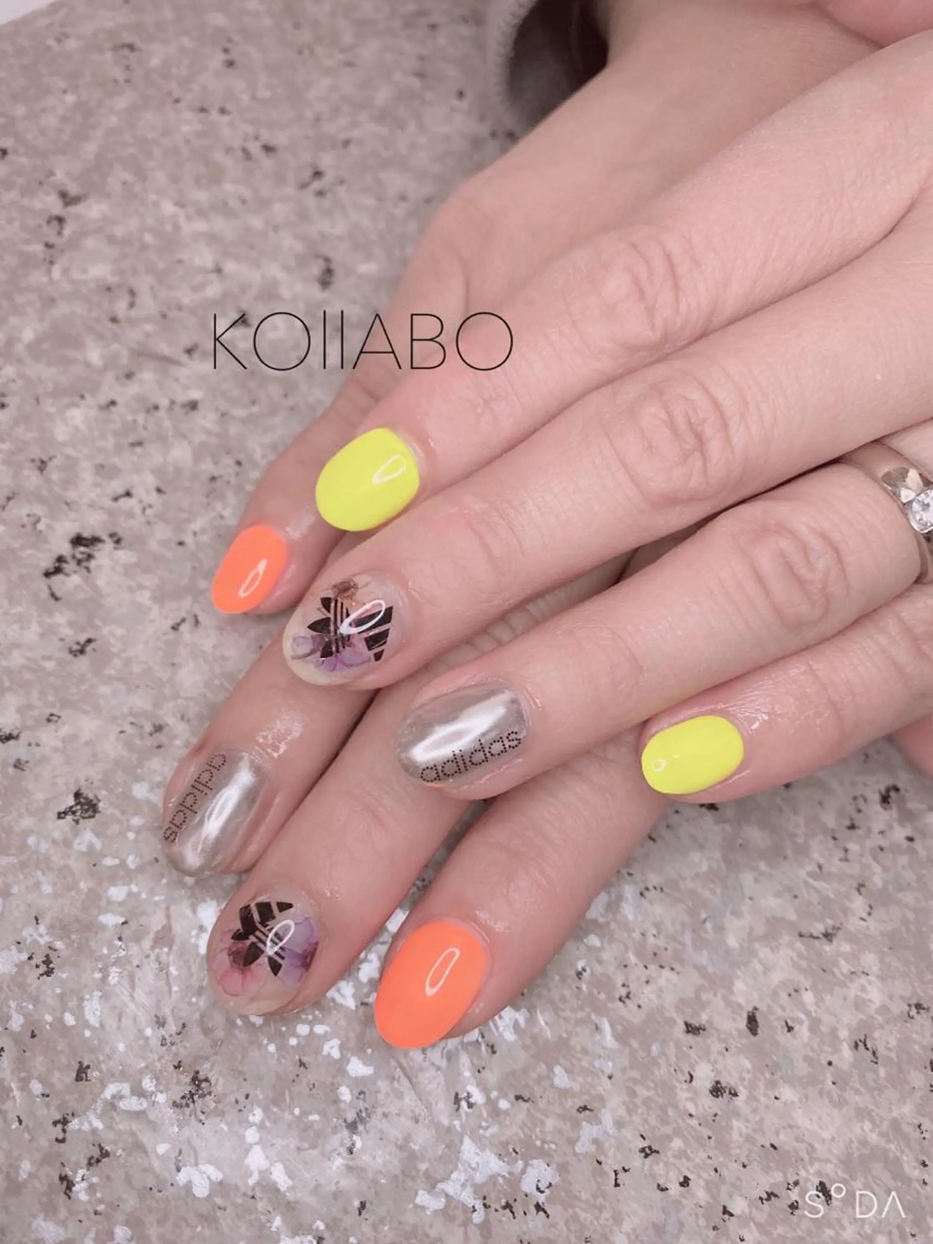 ネイル KOLLABO nailのネイルデザイン