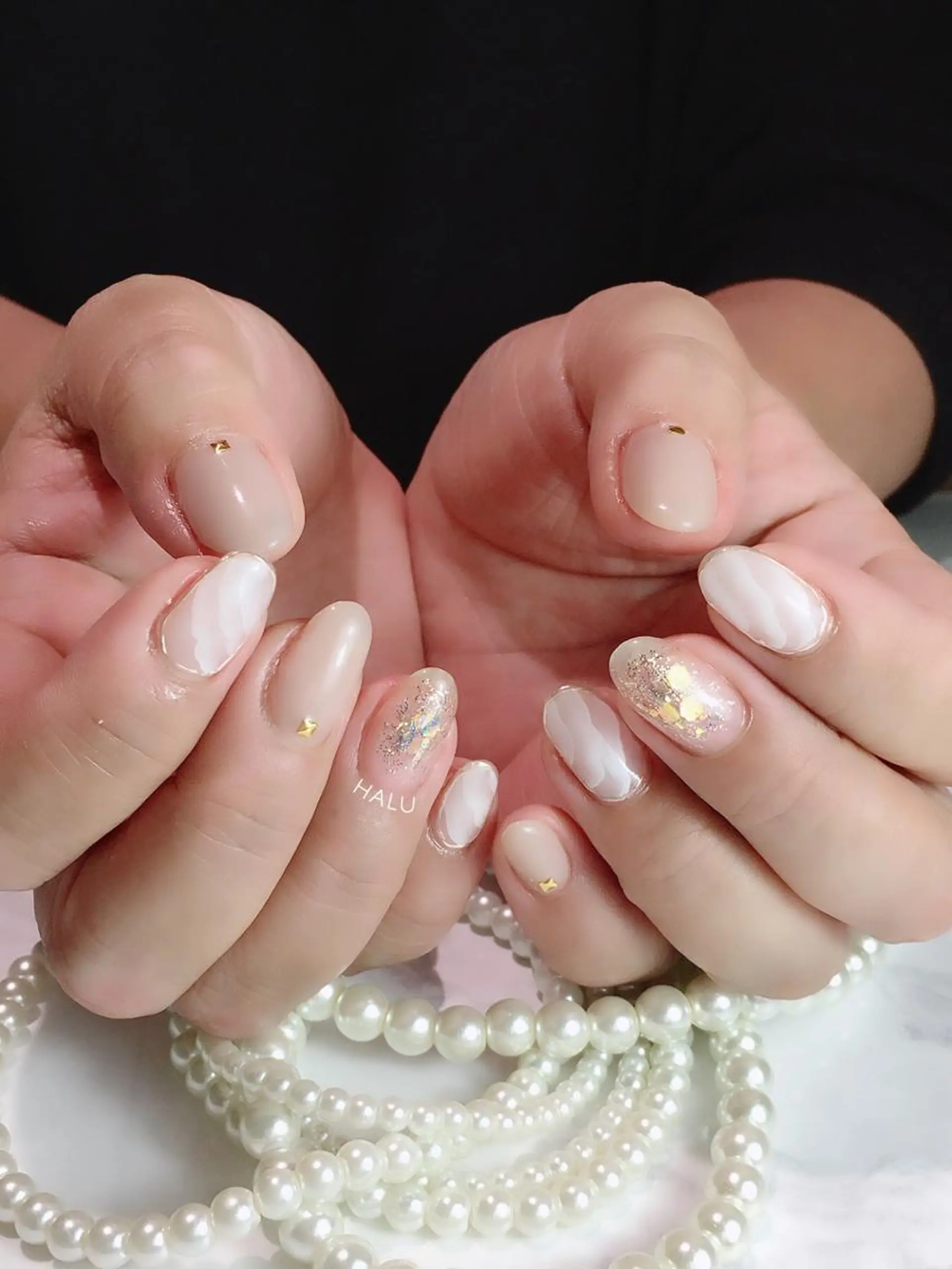 ネイル ミラーネイル HALU ハルのネイルデザイン