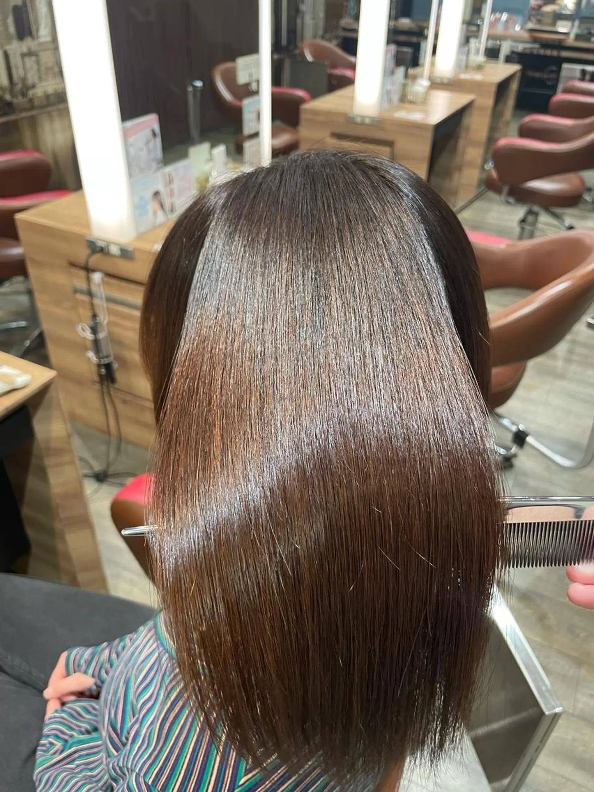 ミディアム カラー パーマ カット ヘアカラー トリートメント 縮毛矯正/髪質改善/ 石橋代智のヘアスタイル