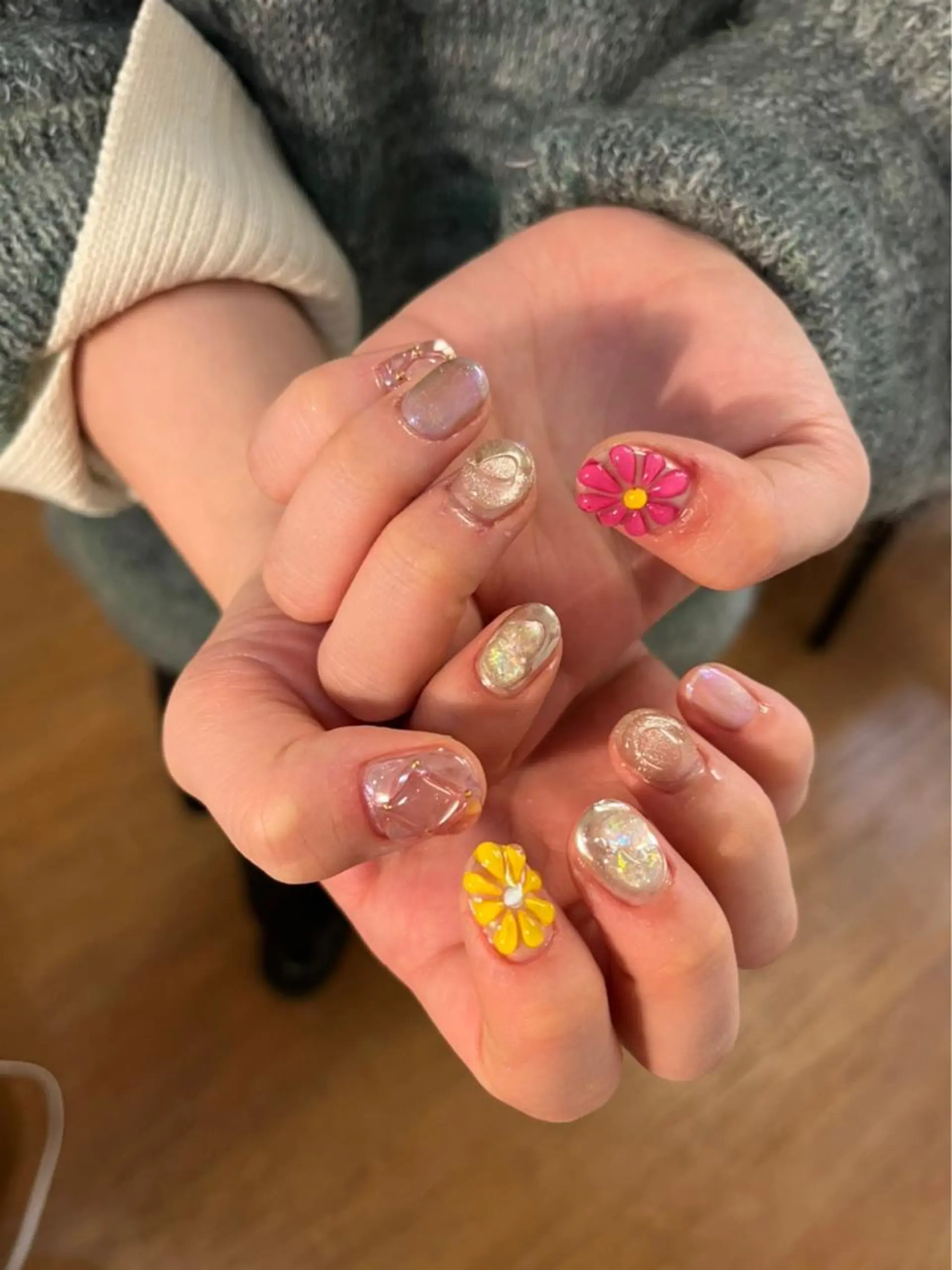 ネイル ハンドネイル LOVE NAIL 💕Sonoのネイルデザイン