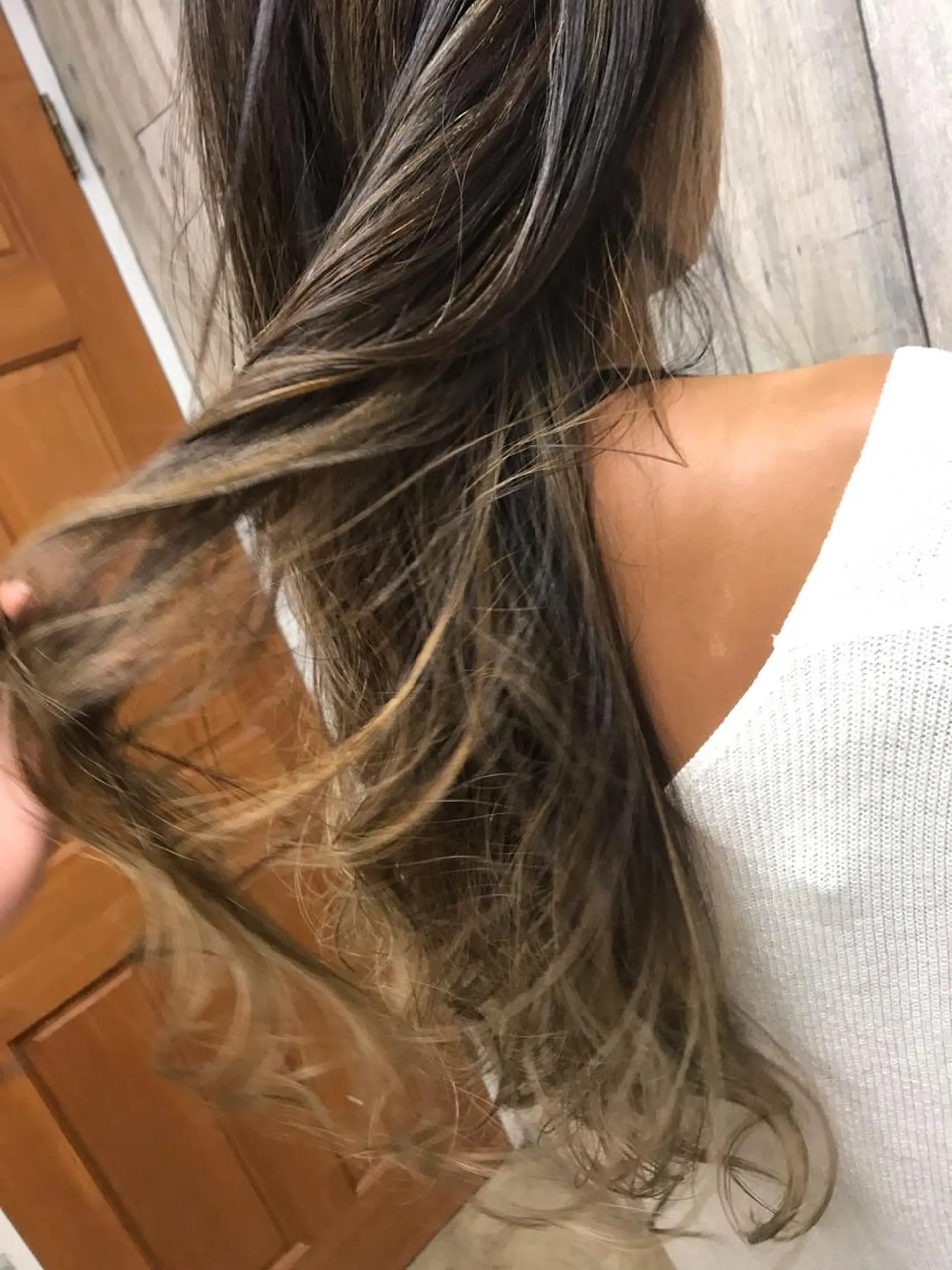 ロング カラー パーマ ヘアアレンジ メンズ キッズ メンズバレイヤージュ バレイヤージュ ベージュカラー レイヤーカット Forest. -髪質改善-のヘアスタイル
