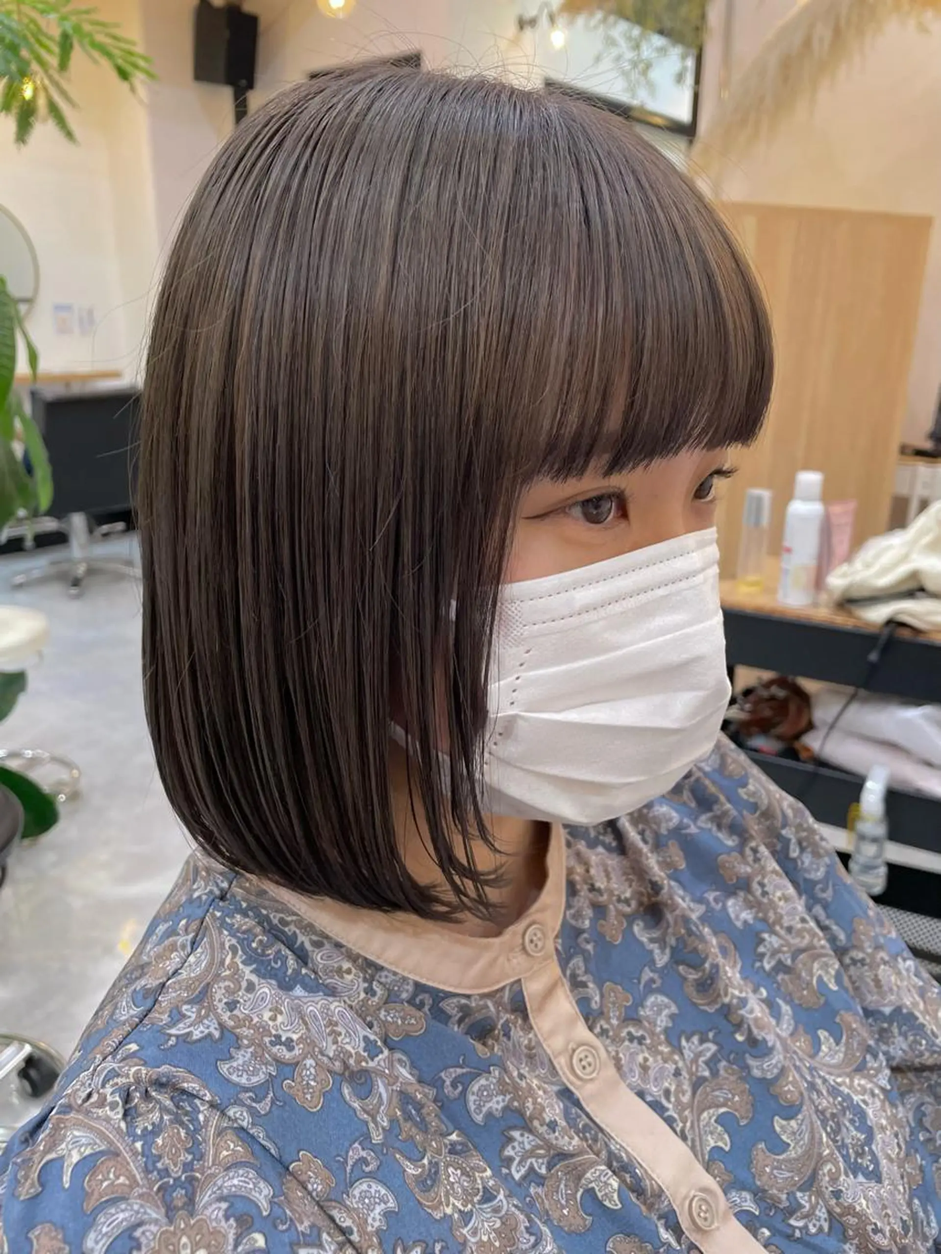 ミディアム カラー 高梨 菜々のヘアスタイル