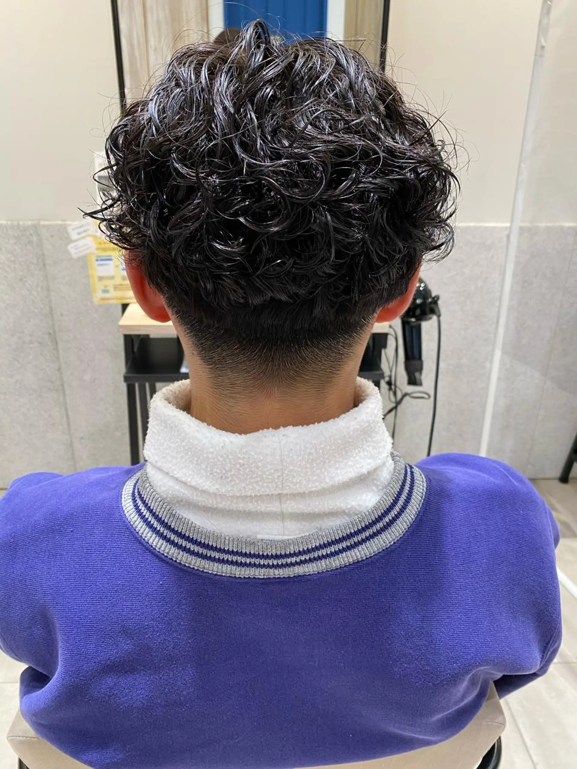 パーマ メンズ メンズパーマ スパイラルパーマ 長津 健一郎のヘアスタイル