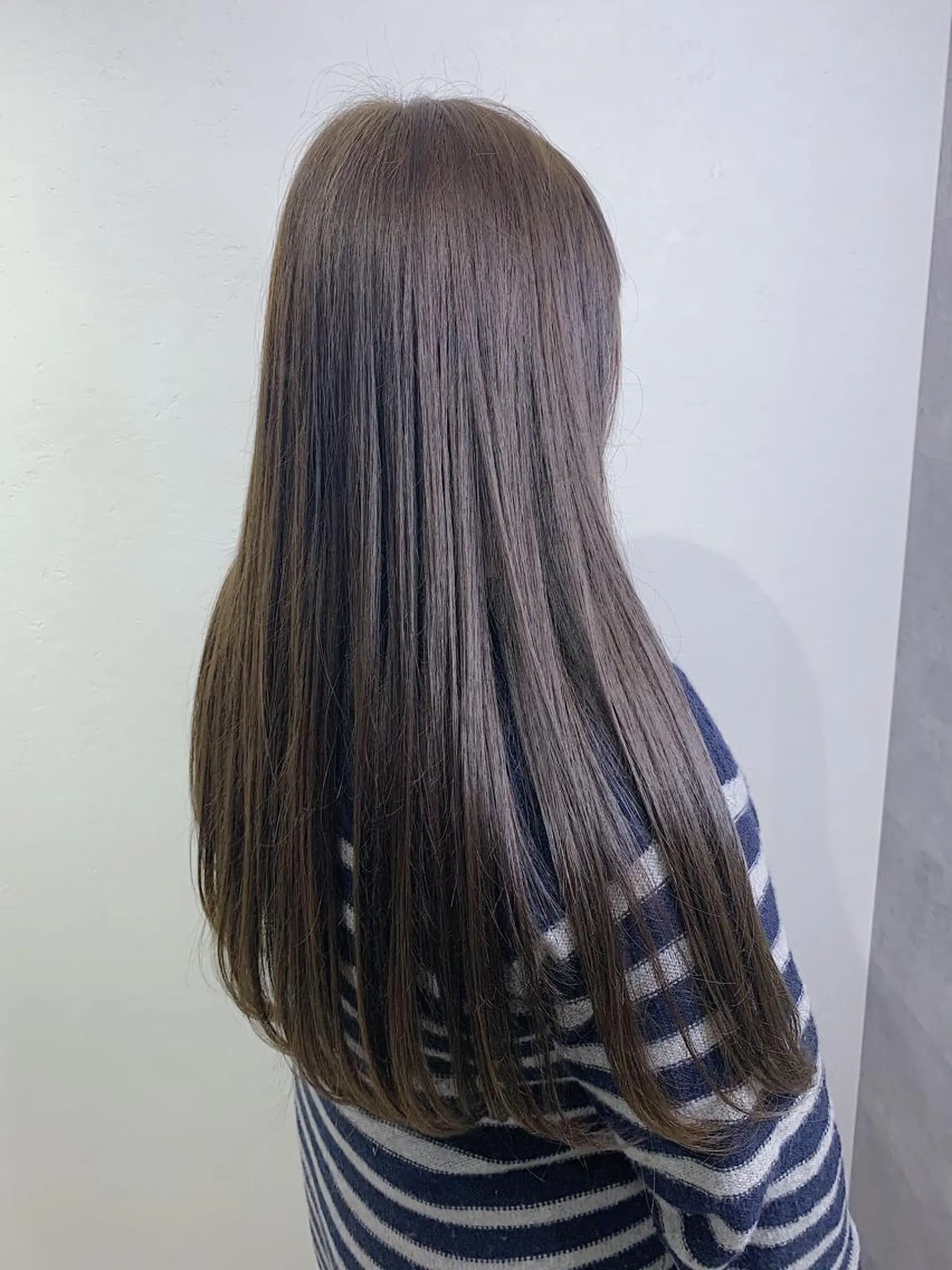 ロング カラー _WHITE 天神店 YUMEKA🐻のヘアスタイル