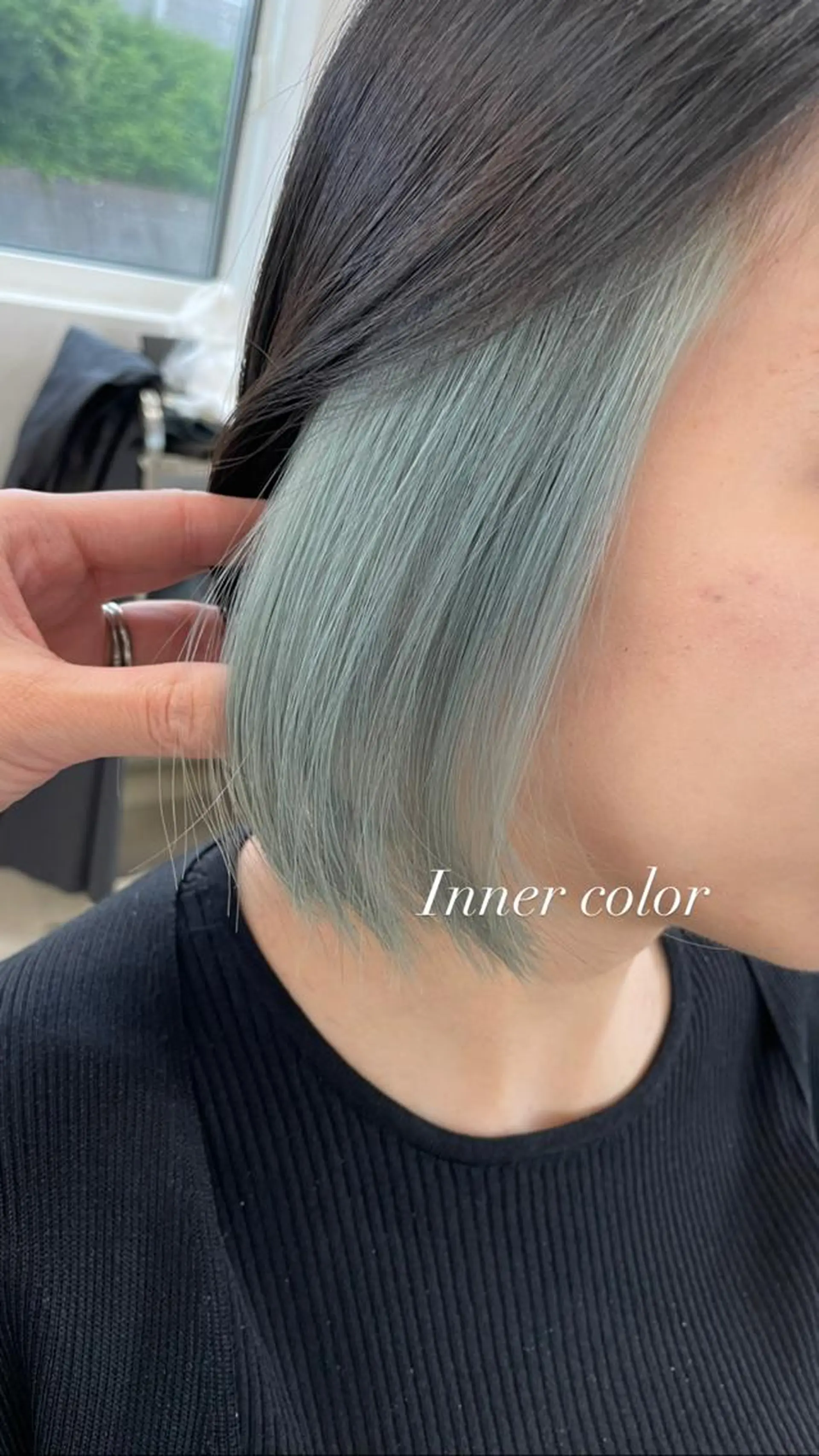 ミディアム ヘアカラー 鈴木 妃帆未のヘアスタイル