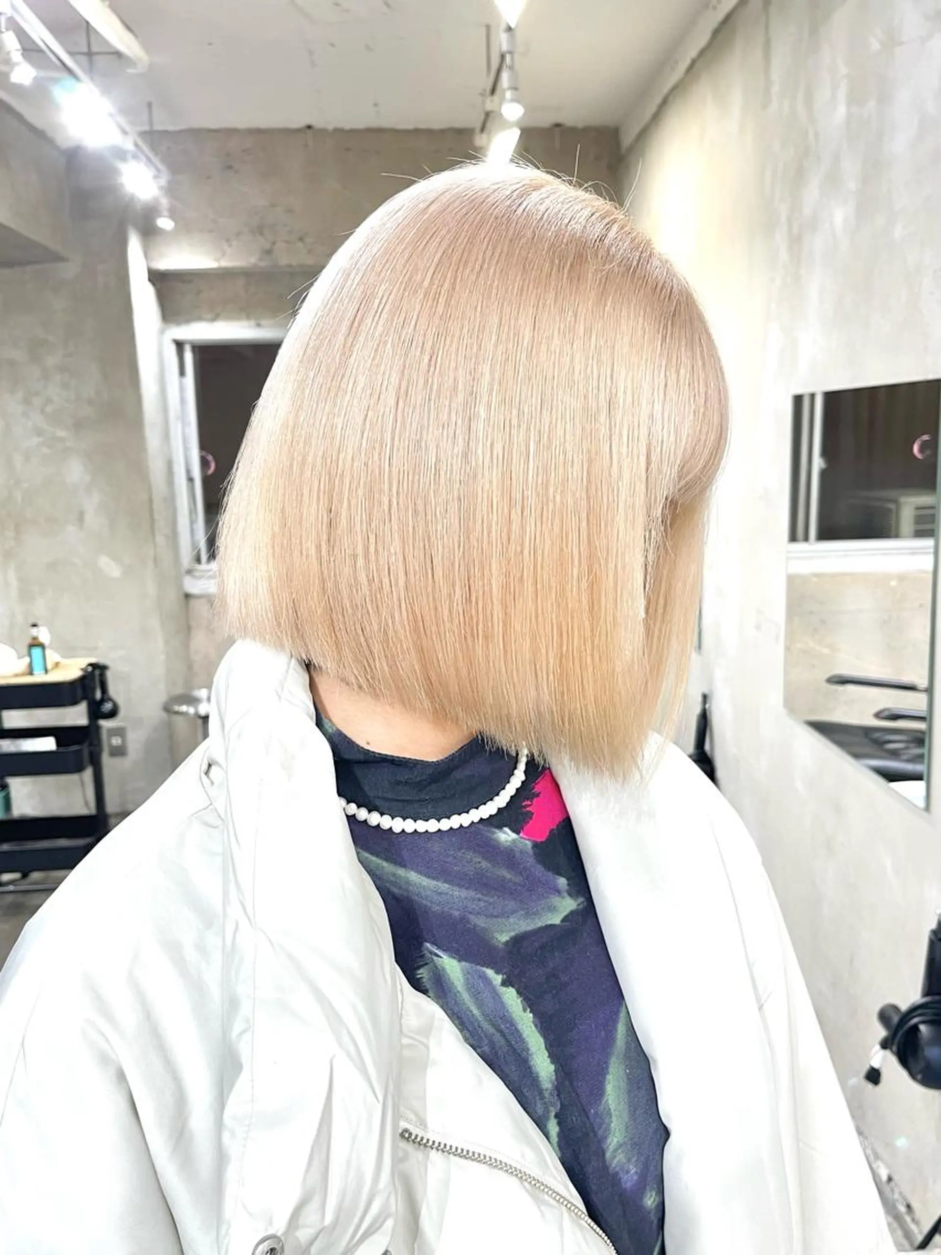 セミロング カラー ヘアアレンジ レイヤーカットとハイ トーン/HIROKIのヘアスタイル