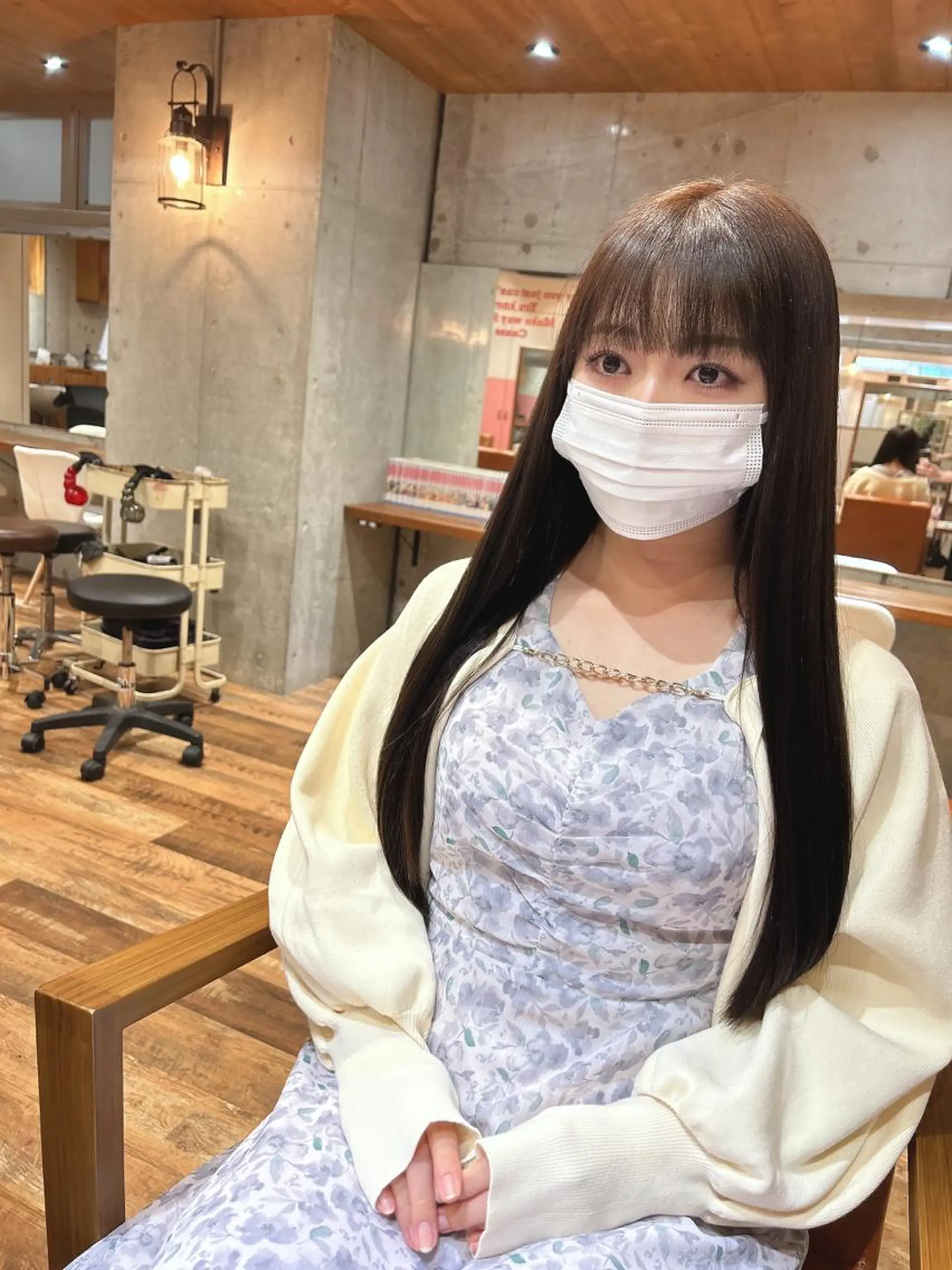 ミディアム カラー ヘアカラー トリートメント 🎨デザイン🥇 美髪・艶髪　日暮千敬のヘアスタイル