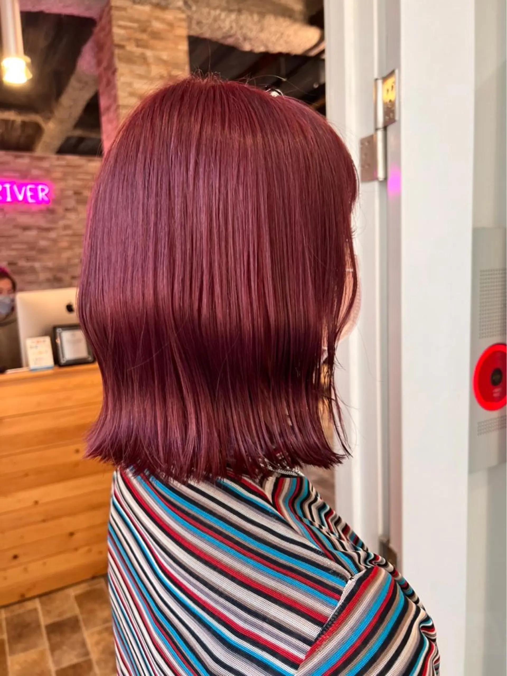 ミディアム カラー カシス ピンクカラー ヘアカラー YUI/ ブリーチカラー🌷のヘアスタイル