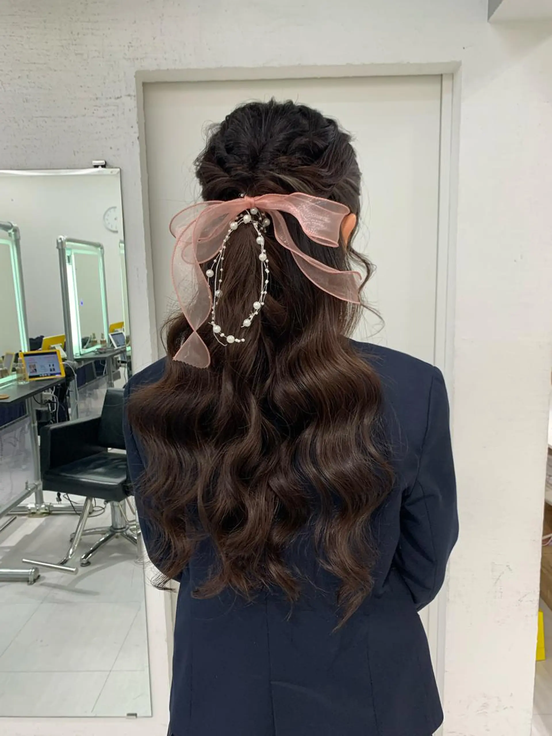 ロング ヘアアレンジ 卒業式のヘアスタイル ヘアセット 卒業式ヘアセット🎀 ヘアアレンジのヘアスタイル