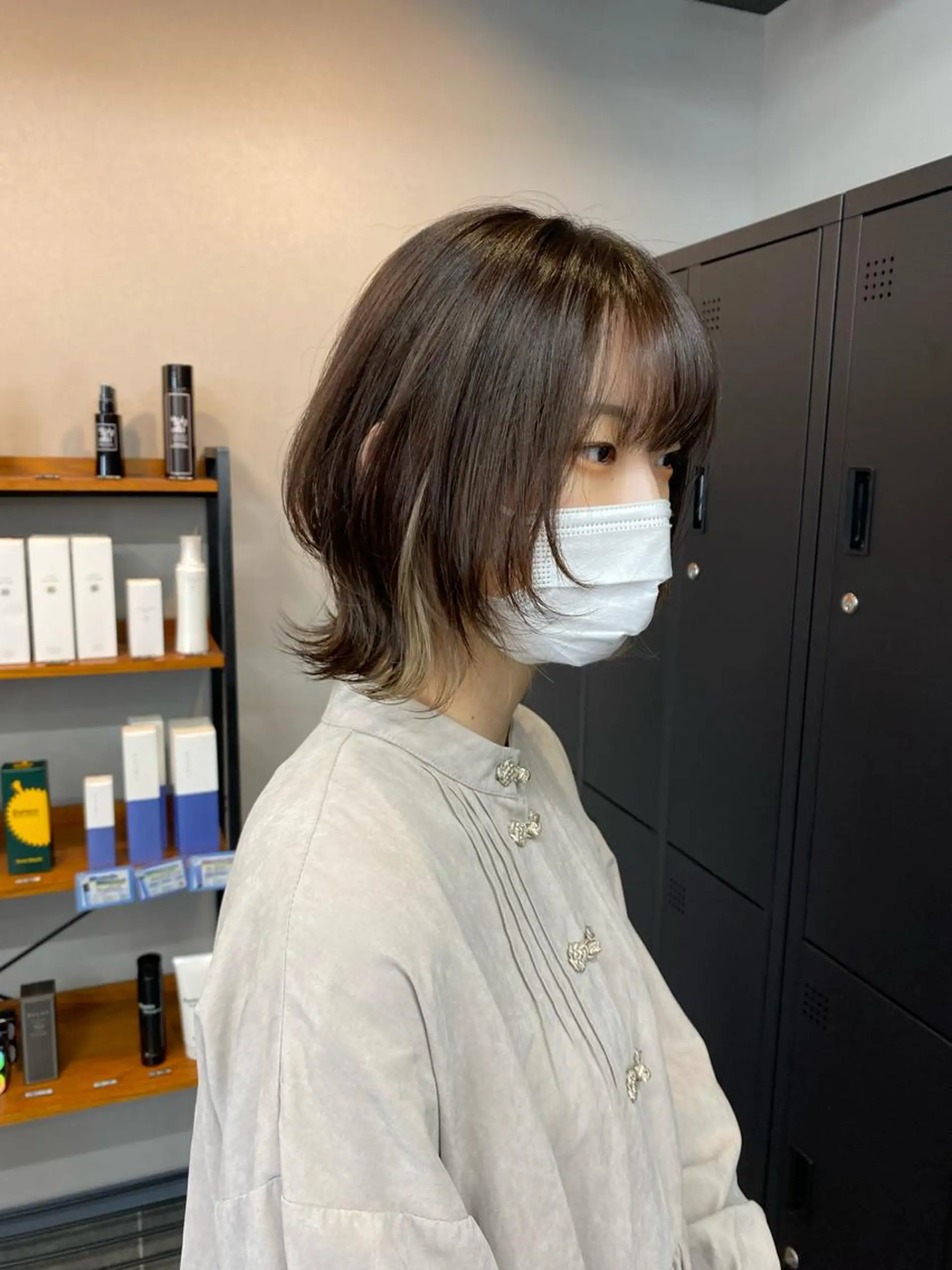 ミディアム maco 艶感ハイトーン🦋のヘアスタイル