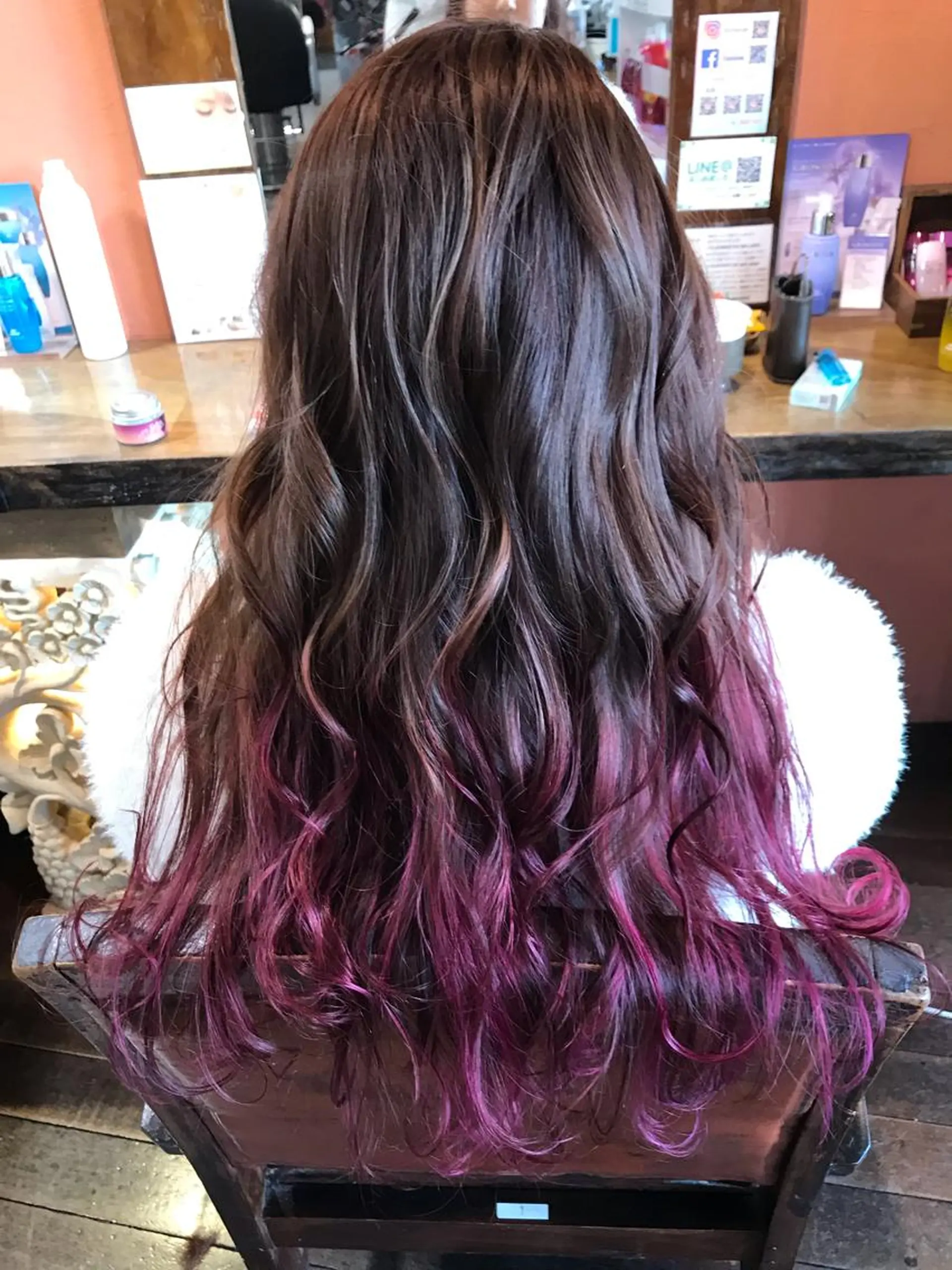 カラー 坂野 結子のヘアスタイル