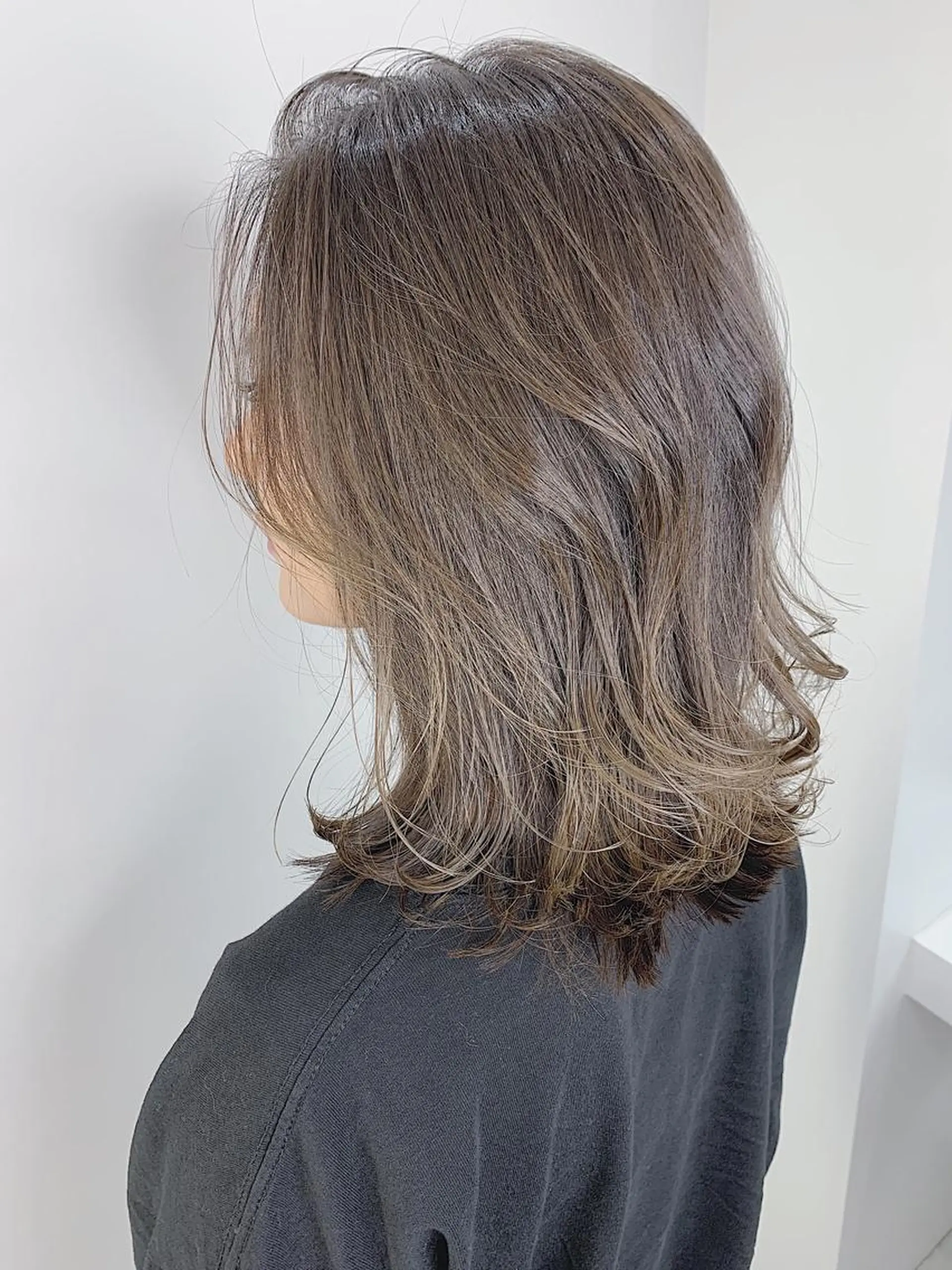 ミディアム カラー ヘアアレンジ ミディアムパーマ アディクシーカラー ベージュカラー グラデーションカラー グレージュ レイヤーカット/艶髪 🎀笠原 優花🎀のヘアスタイル