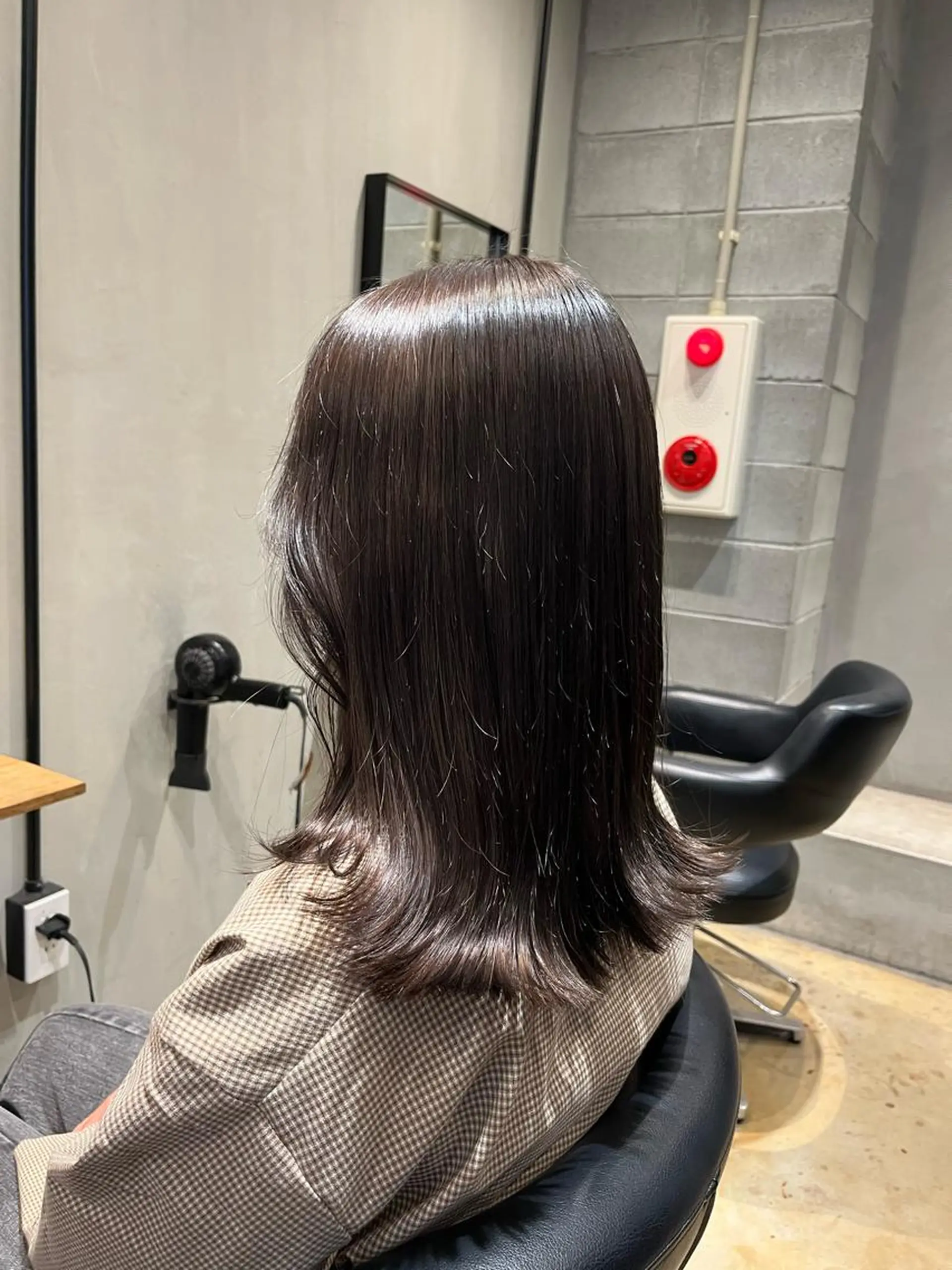 カラー 透明感カラー ヘアカラー トリートメント こまつばらみお/レイ ヤー/ダブルカラーのヘアスタイル