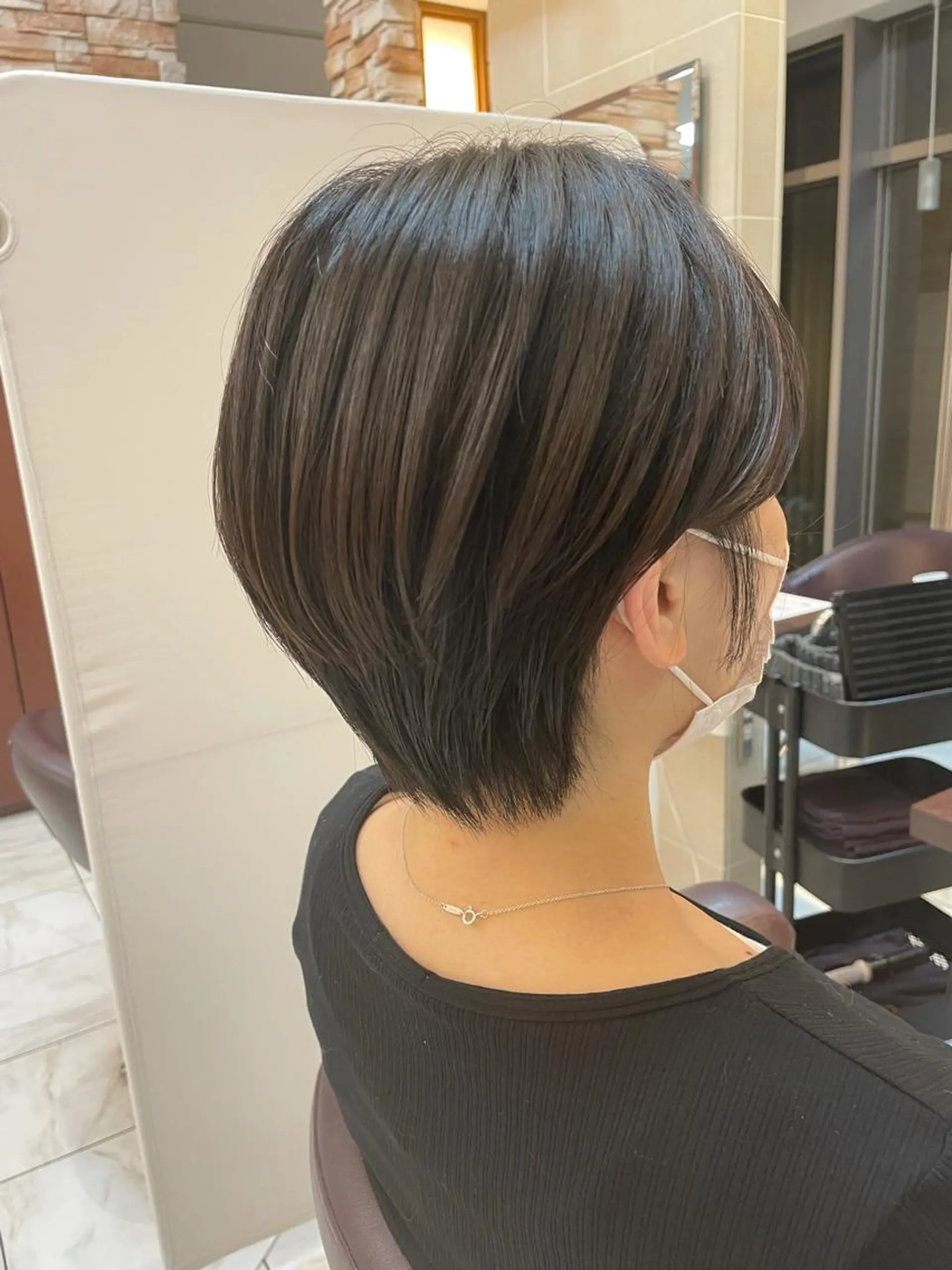 ショート 垢抜け透明感カラー 🌻篠崎梓🌻のヘアスタイル