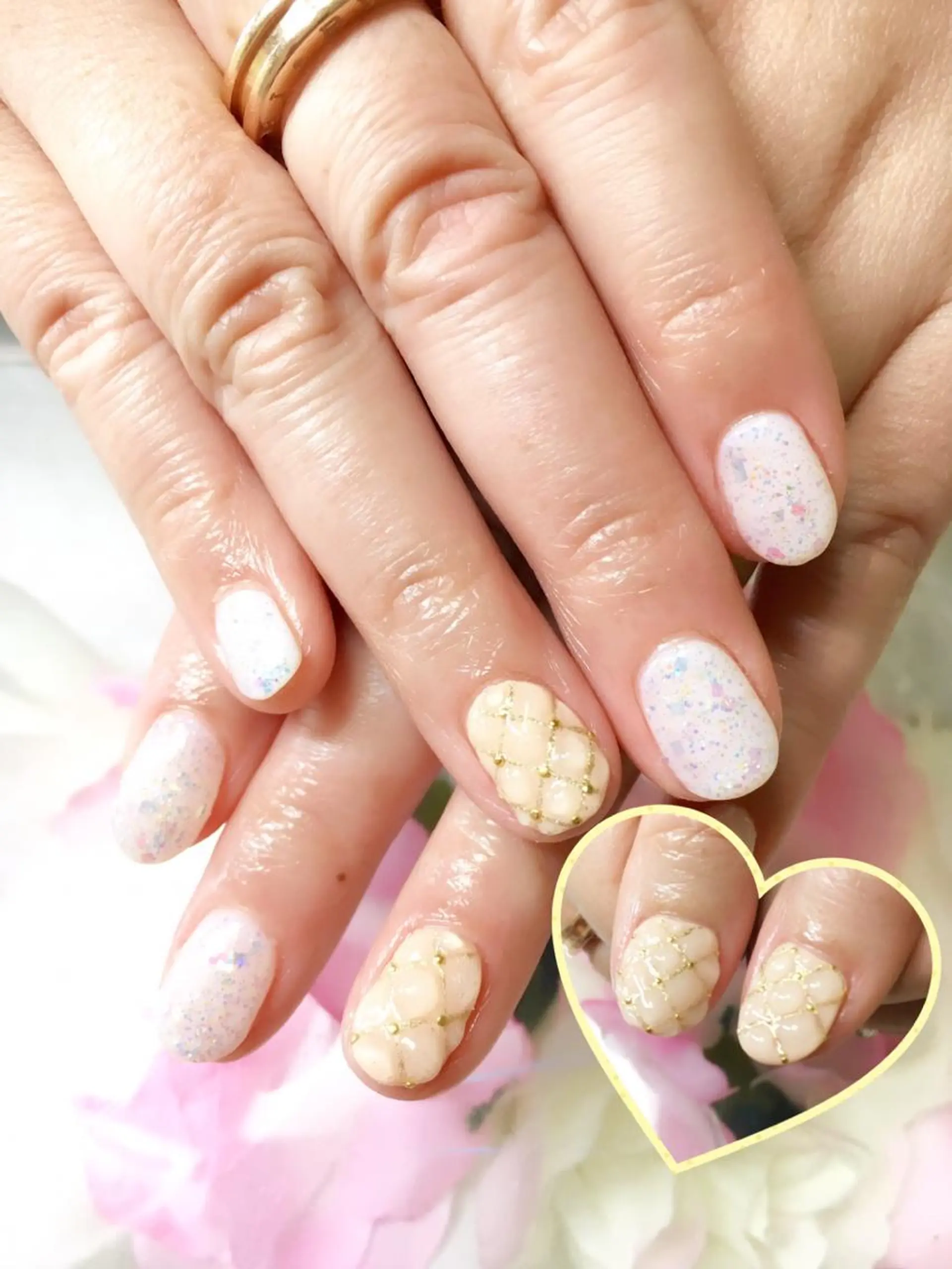 ネイル フットネイル ジェルネイル ミラーネイル パラジェル 春ネイル clover nailのネイルデザイン