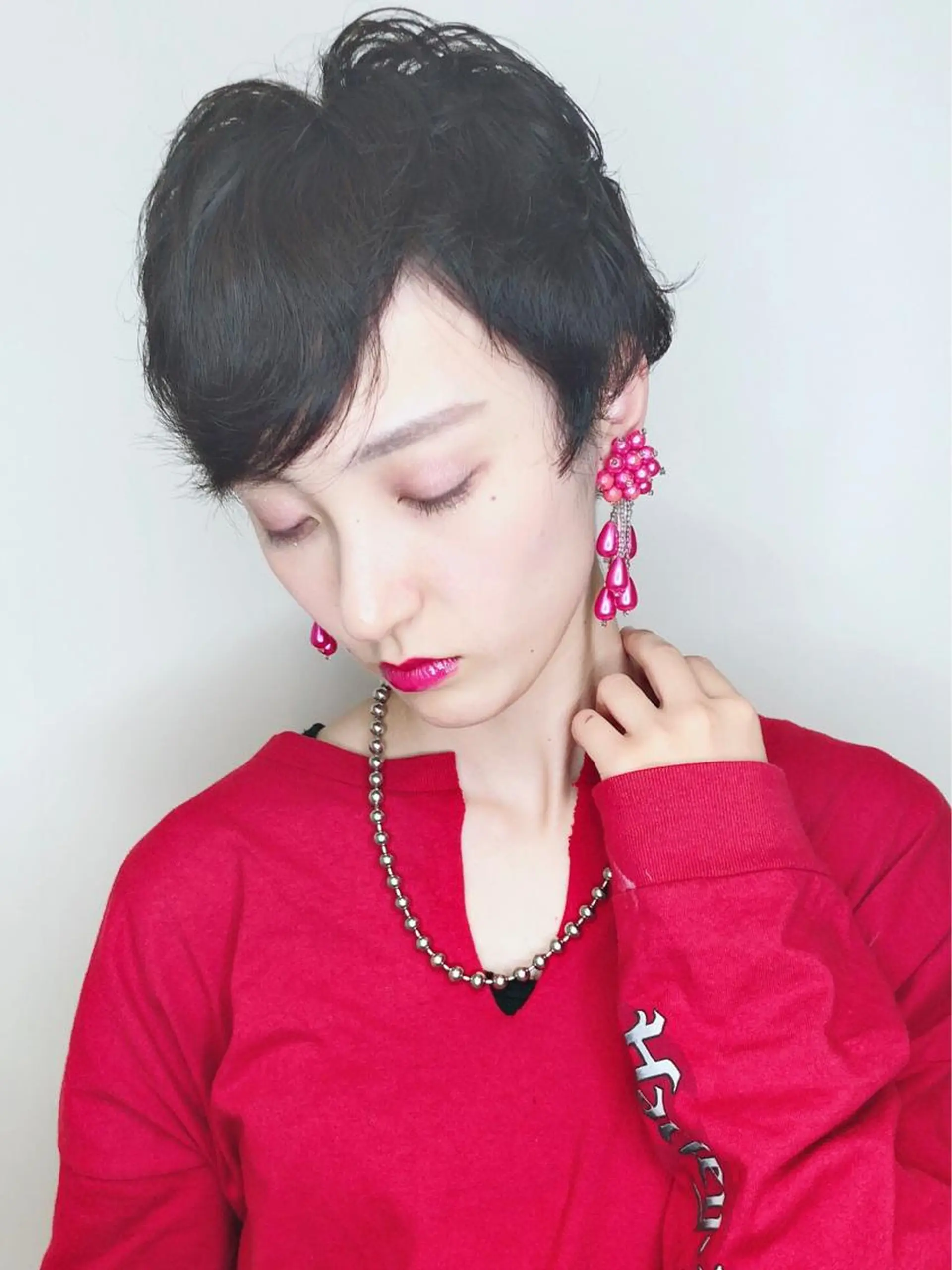 ショート パーマ ウルフカット／吉村 桃子のヘアスタイル