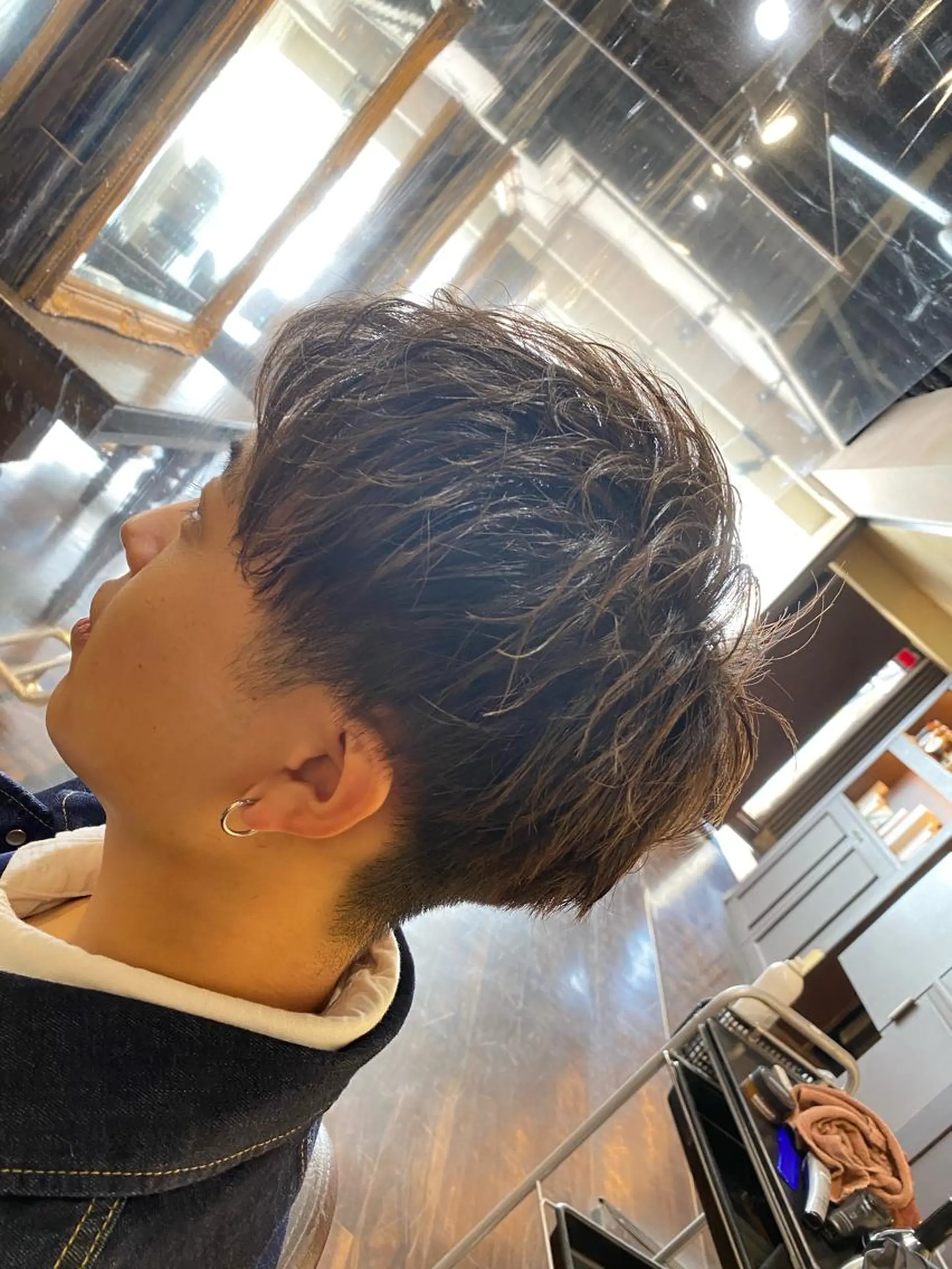 メンズ アップバング 大阪メンズヘアのプロ 高橋 直希のヘアスタイル