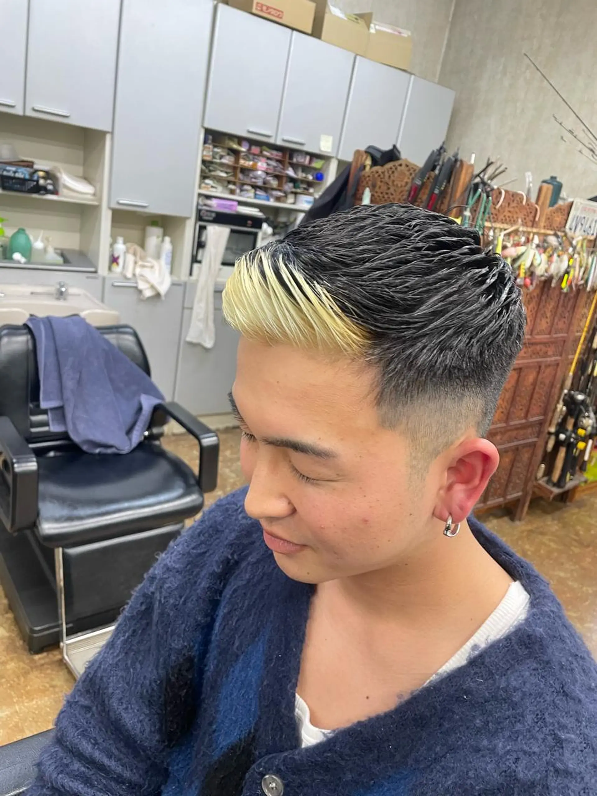 ショート カラー 海老原 コウのヘアスタイル